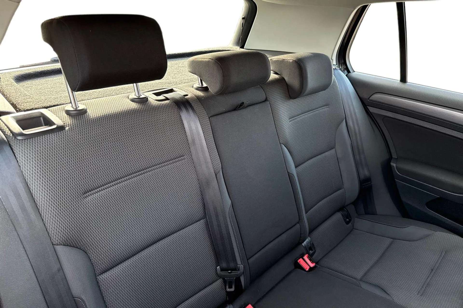 2018 VOLKSWAGEN GOLF 2018 VOLKSWAGEN GOLF