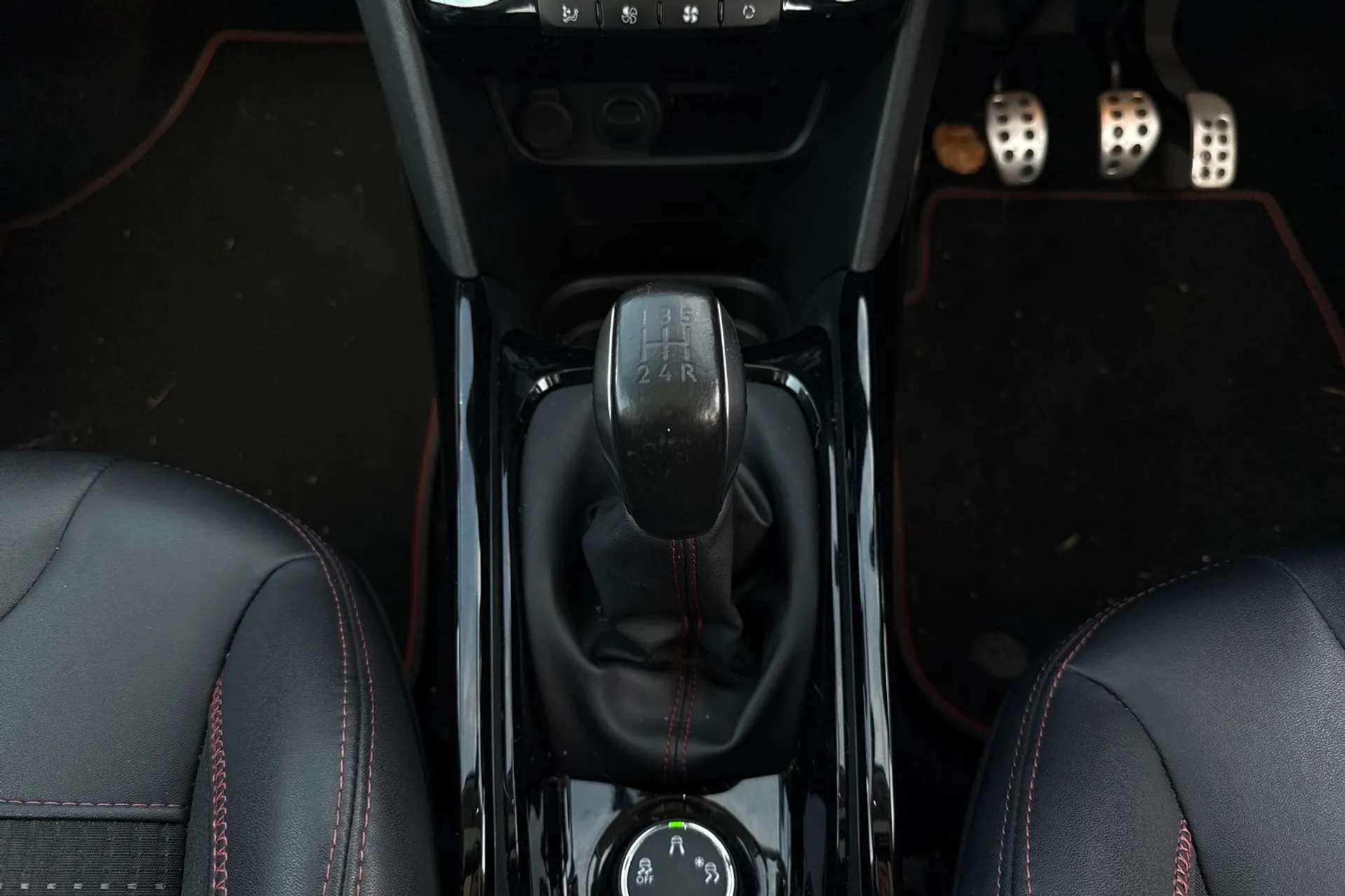 2019 PEUGEOT 2008 2019 PEUGEOT 2008