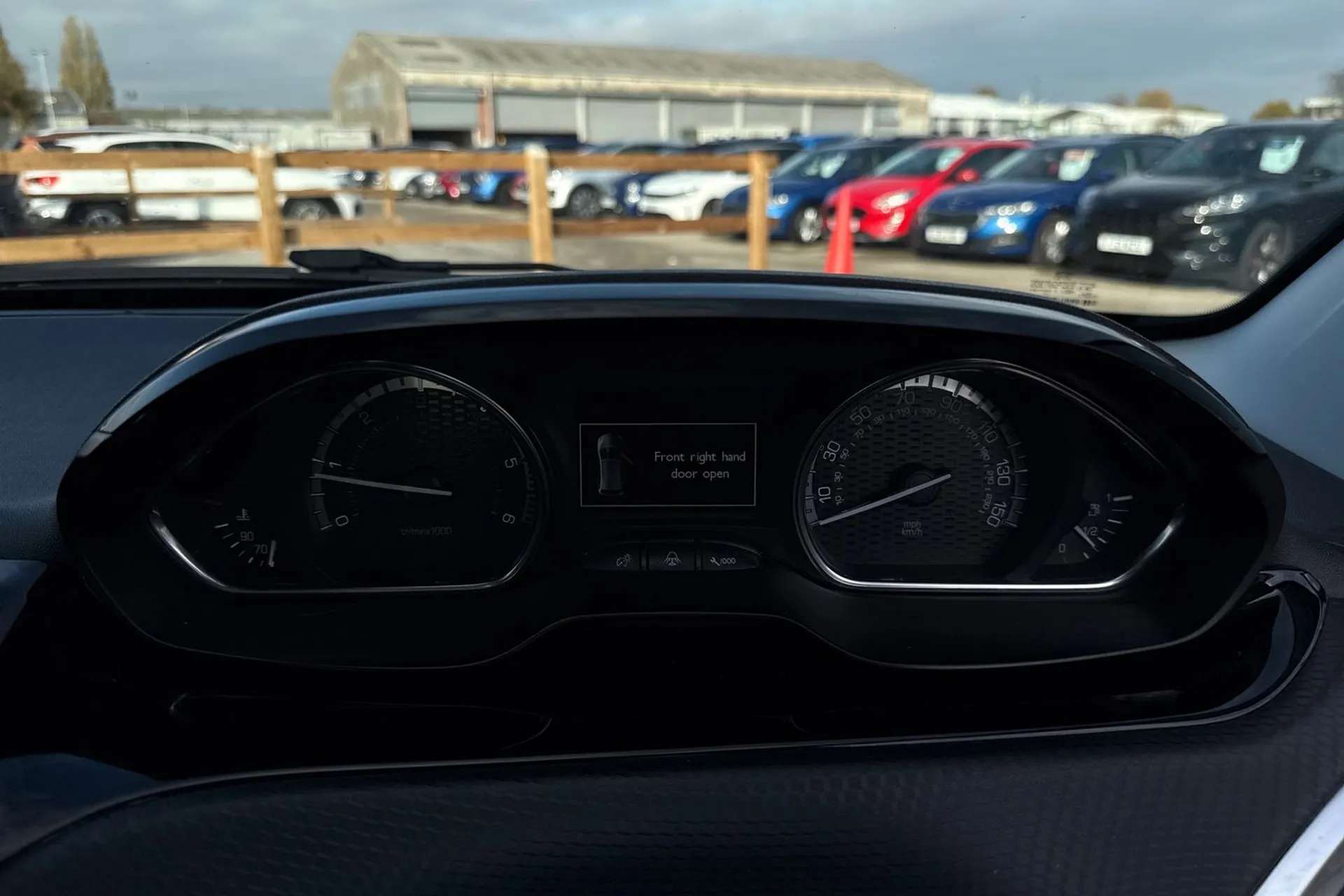 2019 PEUGEOT 2008 2019 PEUGEOT 2008