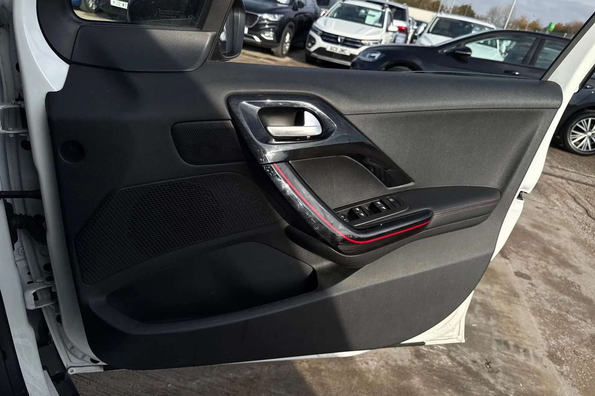 2019 PEUGEOT 2008 2019 PEUGEOT 2008