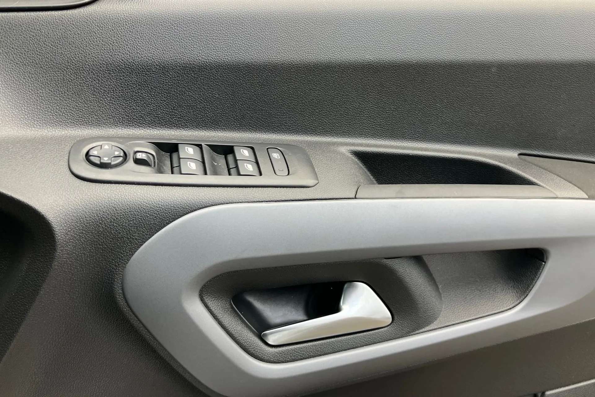 2024 VAUXHALL COMBO LIFE 2024 VAUXHALL COMBO LIFE