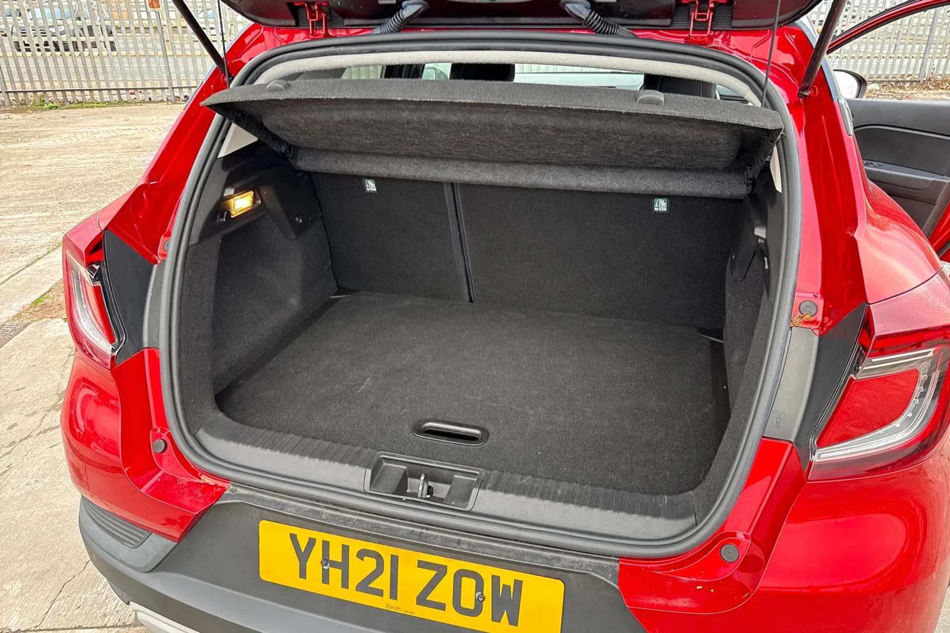 2021 RENAULT CAPTUR 2021 RENAULT CAPTUR