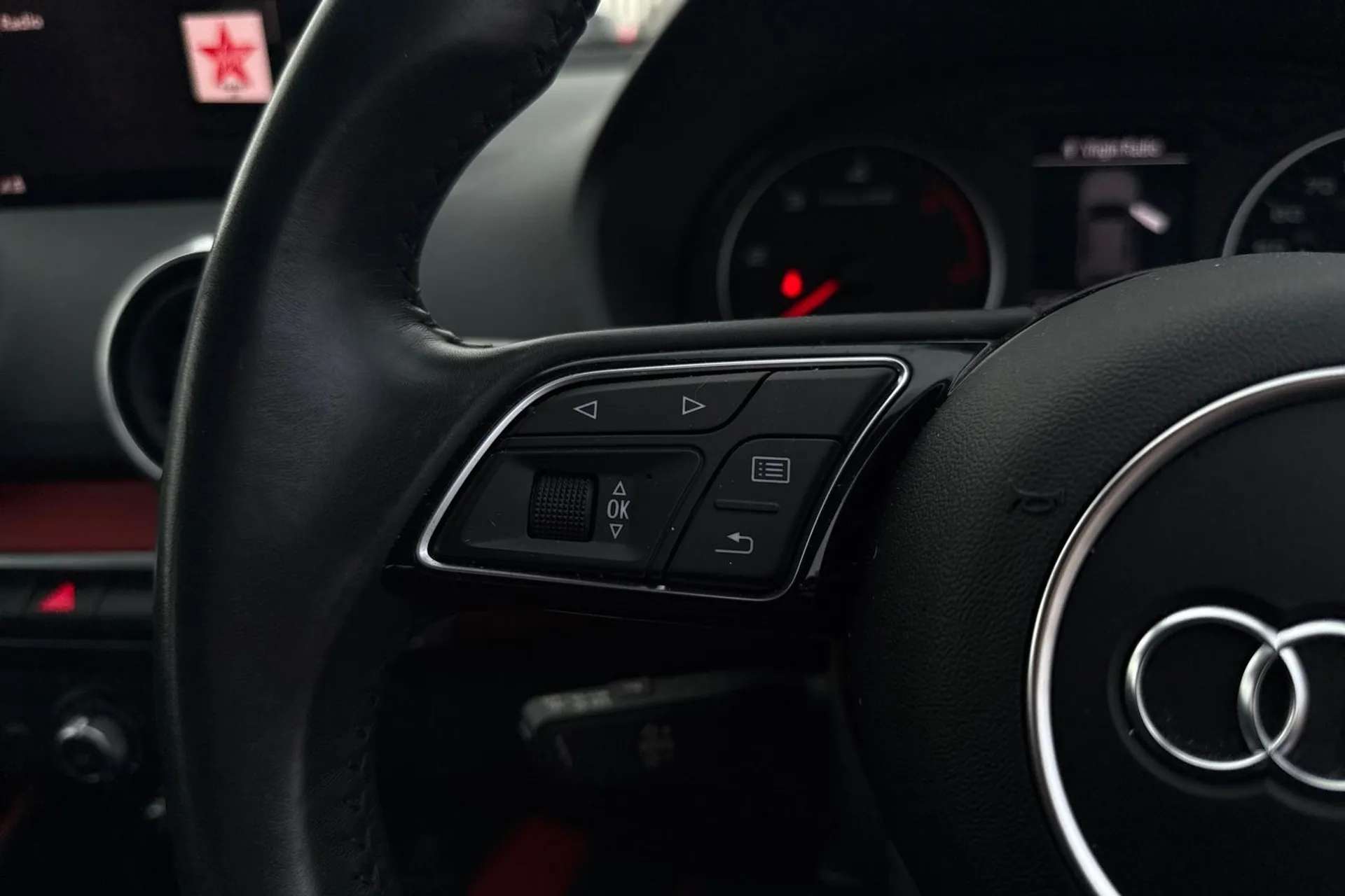 2020 AUDI Q2 2020 AUDI Q2