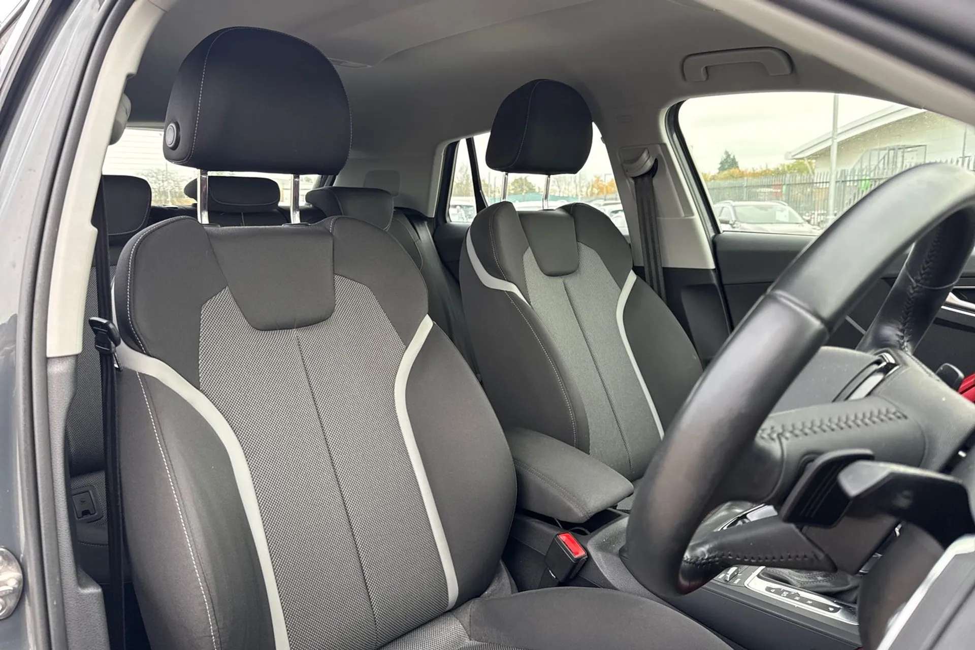 2020 AUDI Q2 2020 AUDI Q2