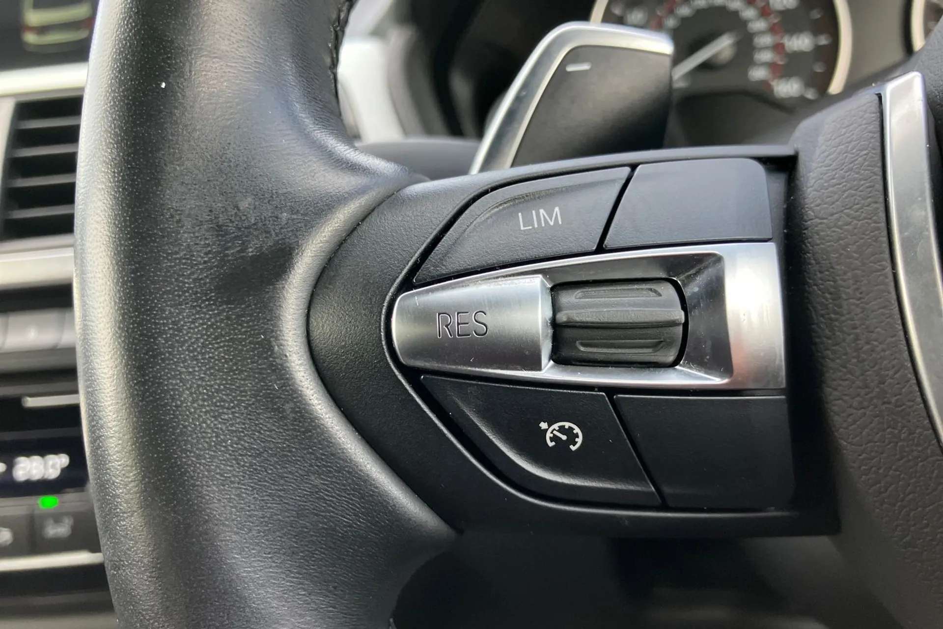 2017 BMW 3 SERIES 2017 BMW 3 SERIES