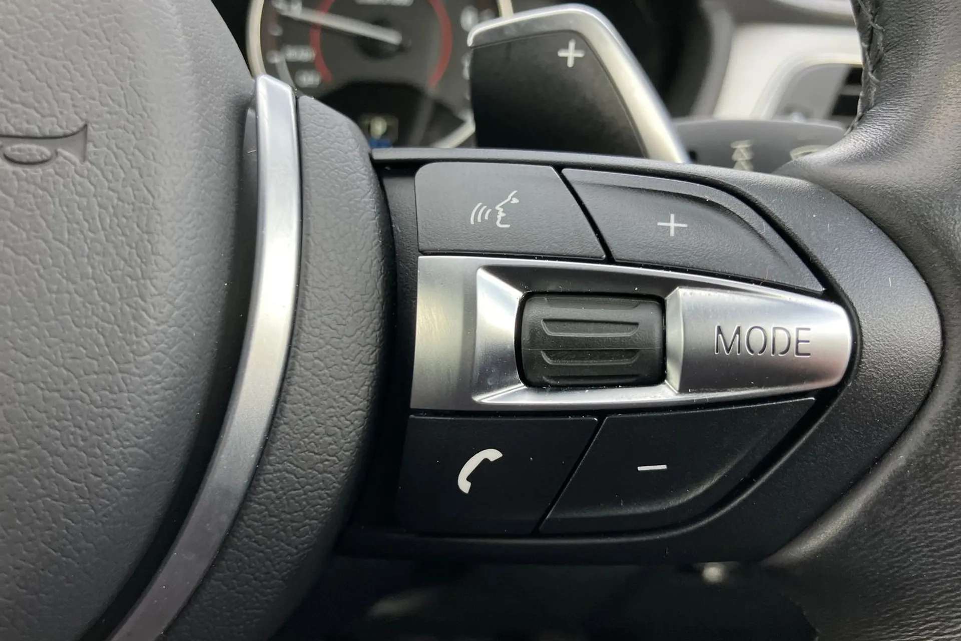 2017 BMW 3 SERIES 2017 BMW 3 SERIES