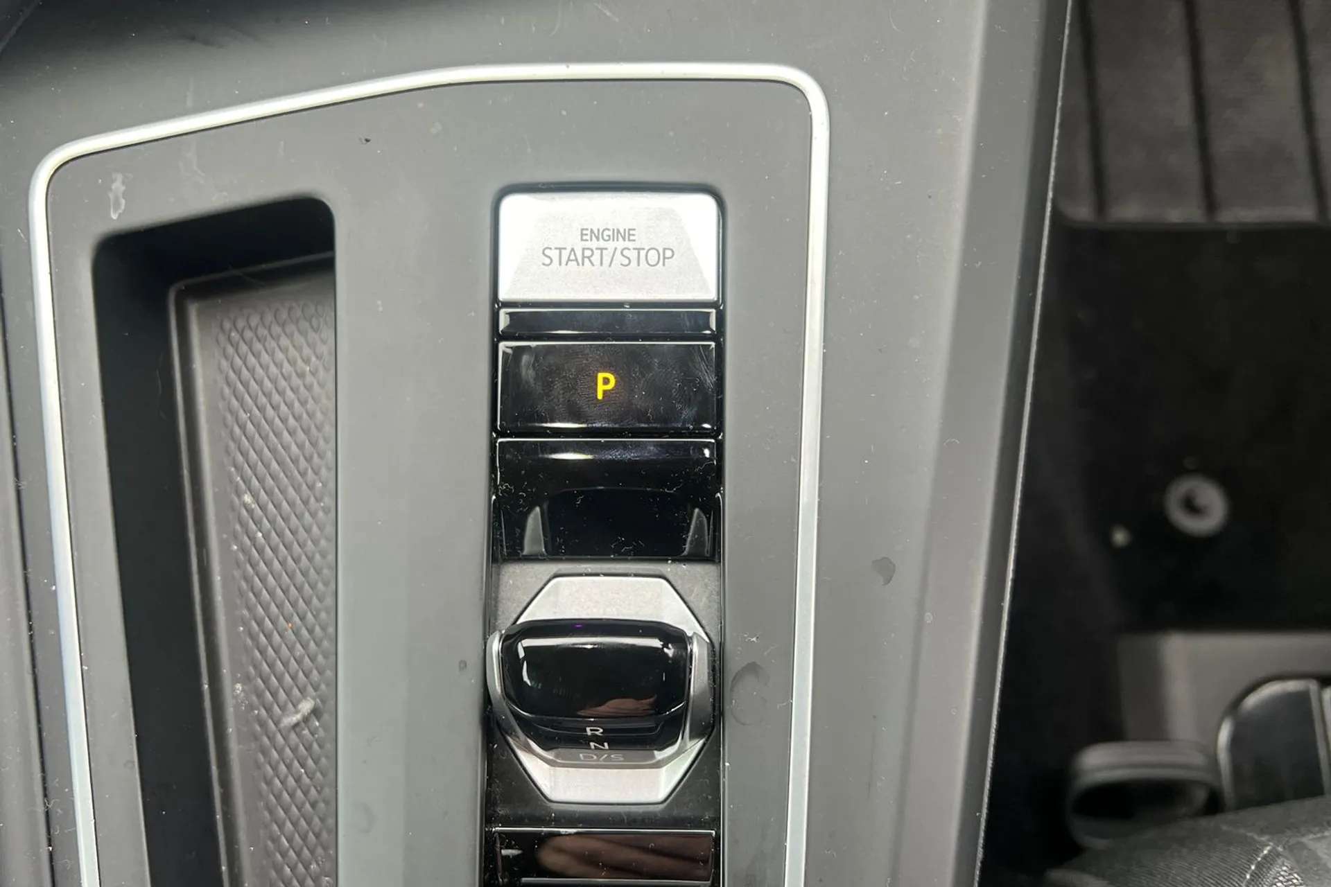 2020 VOLKSWAGEN GOLF 2020 VOLKSWAGEN GOLF