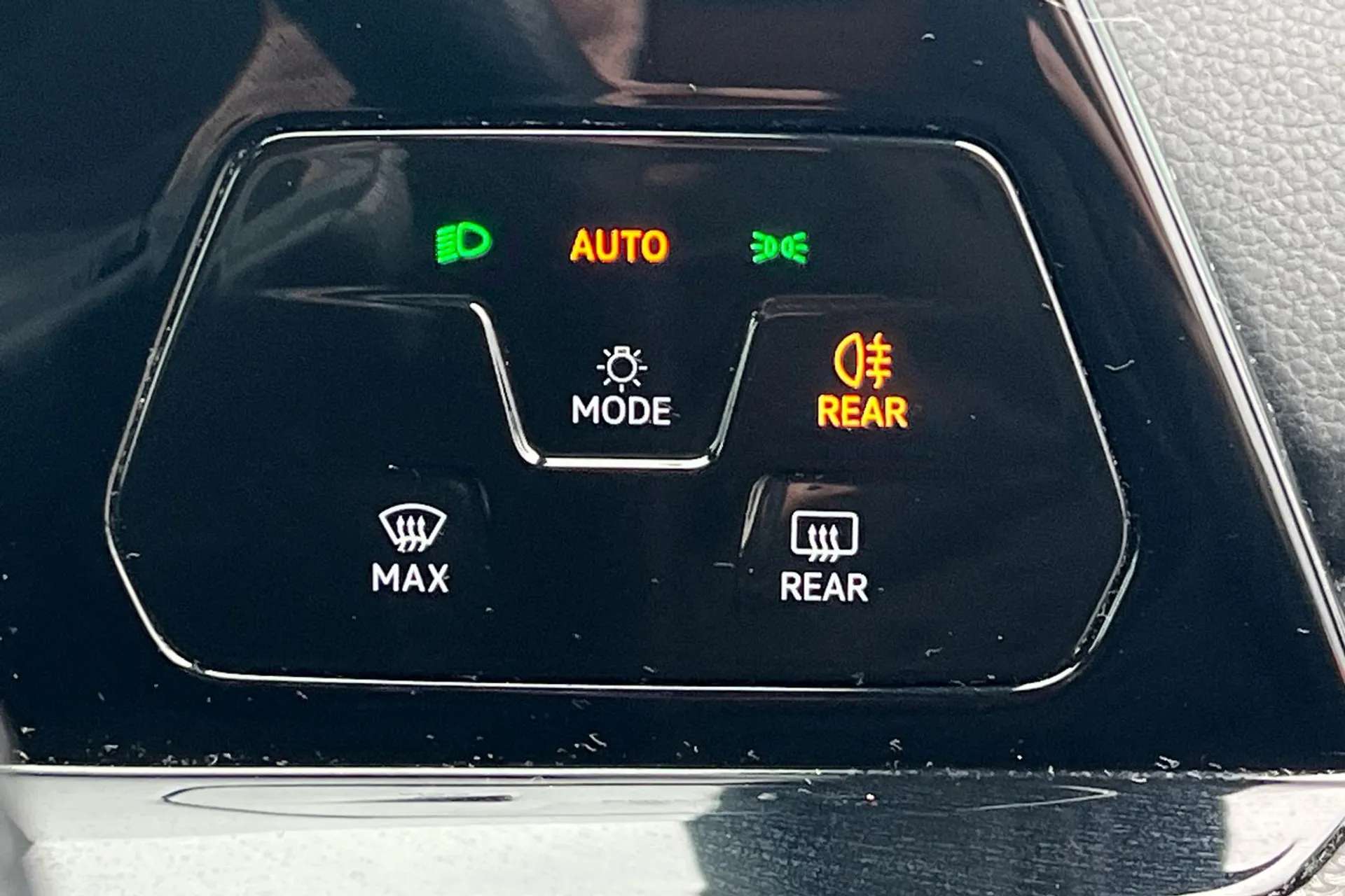 2021 VOLKSWAGEN GOLF 2021 VOLKSWAGEN GOLF