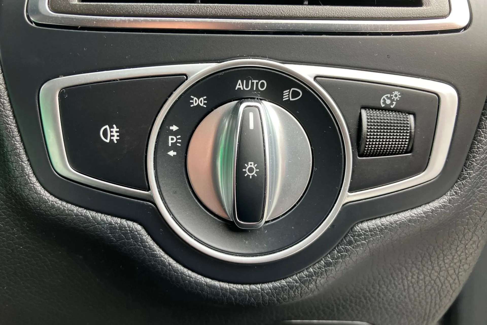 2018 MERCEDES-BENZ C CLASS 2018 MERCEDES-BENZ C CLASS