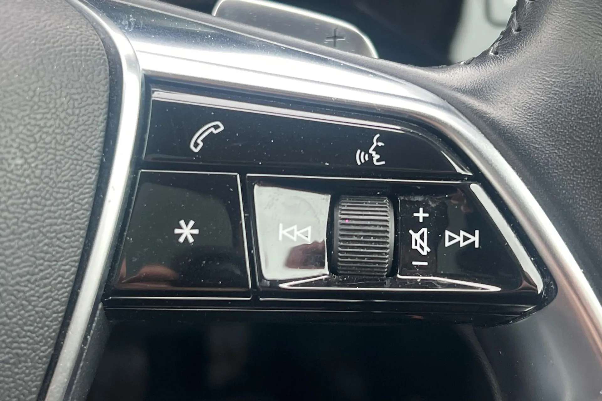 2019 AUDI E-TRON 2019 AUDI E-TRON