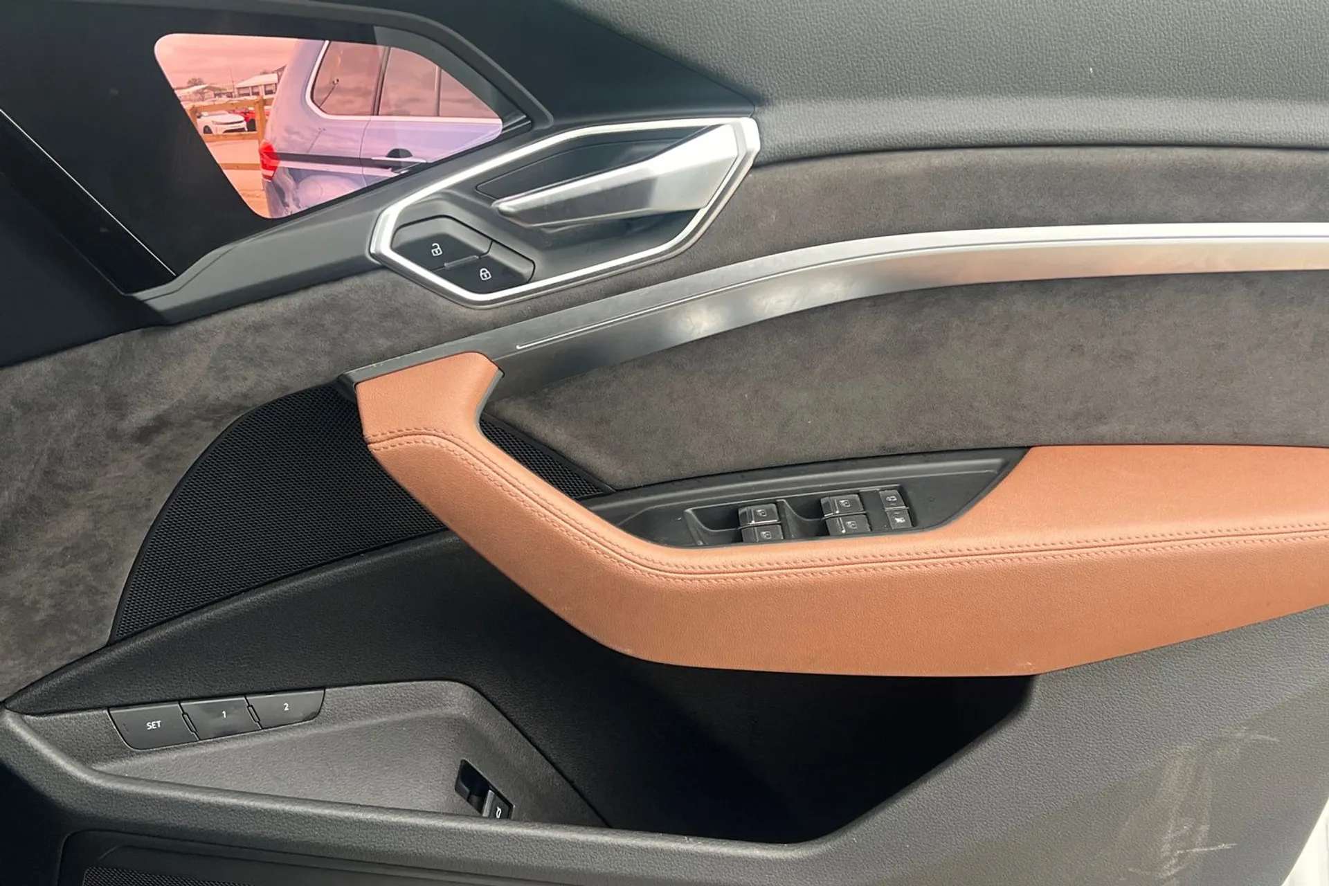 2019 AUDI E-TRON 2019 AUDI E-TRON