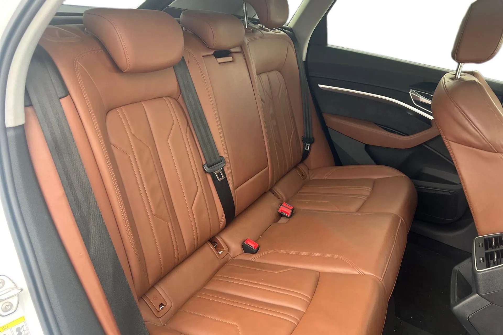 2019 AUDI E-TRON 2019 AUDI E-TRON