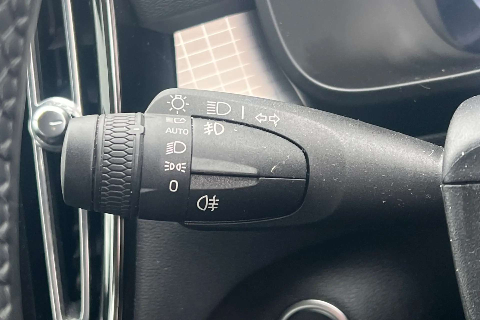 2021 VOLVO XC40 2021 VOLVO XC40