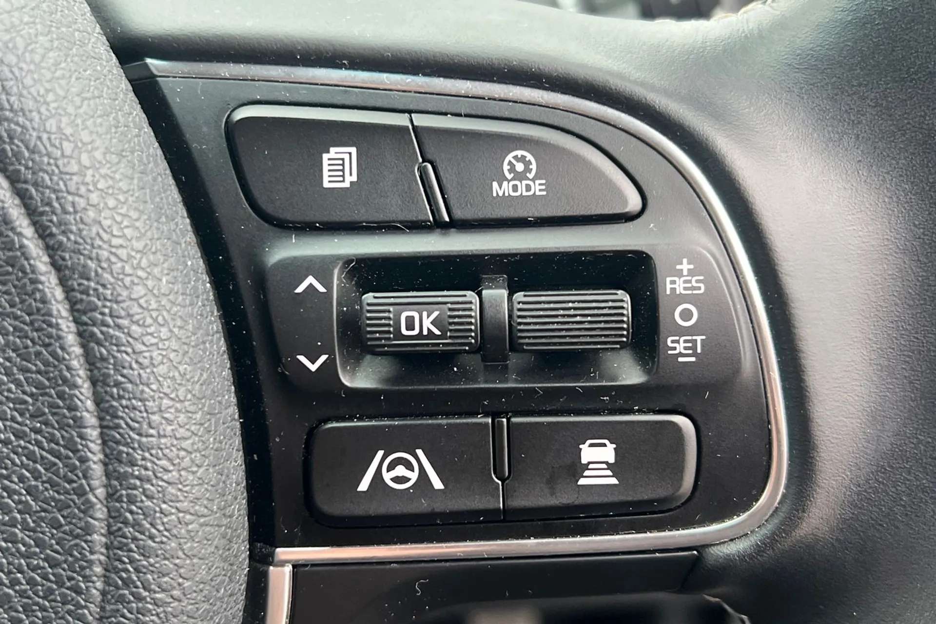 2021 KIA E-NIRO 2021 KIA E-NIRO