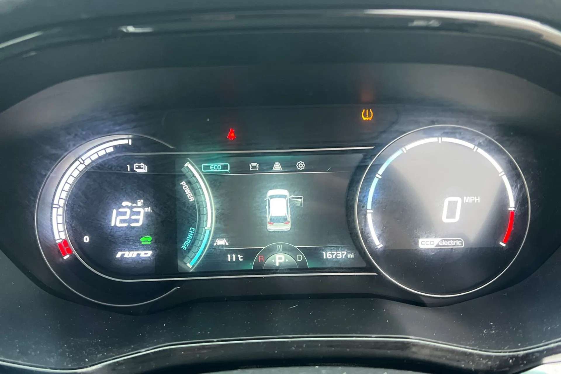 2021 KIA E-NIRO 2021 KIA E-NIRO