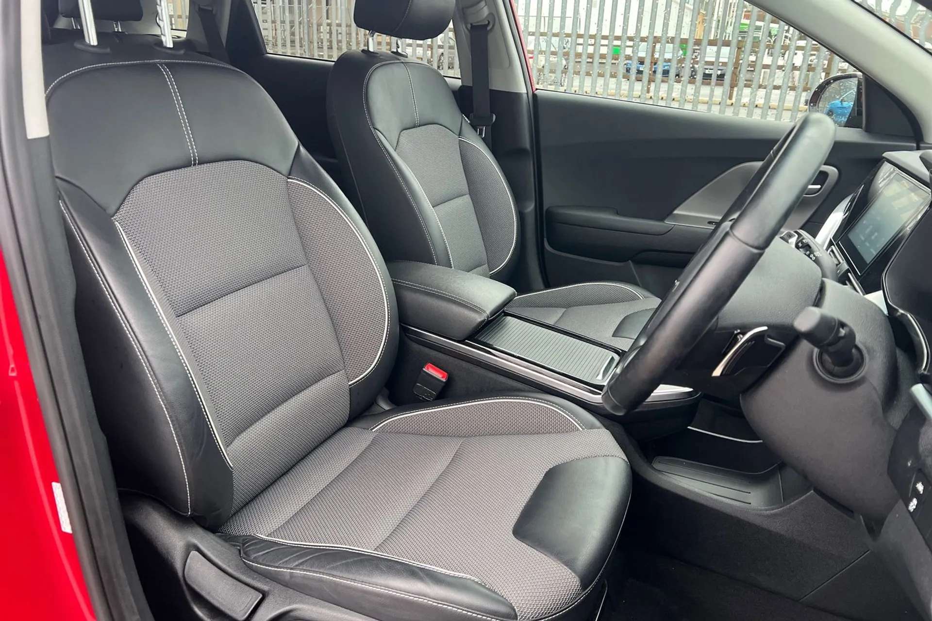 2021 KIA E-NIRO 2021 KIA E-NIRO