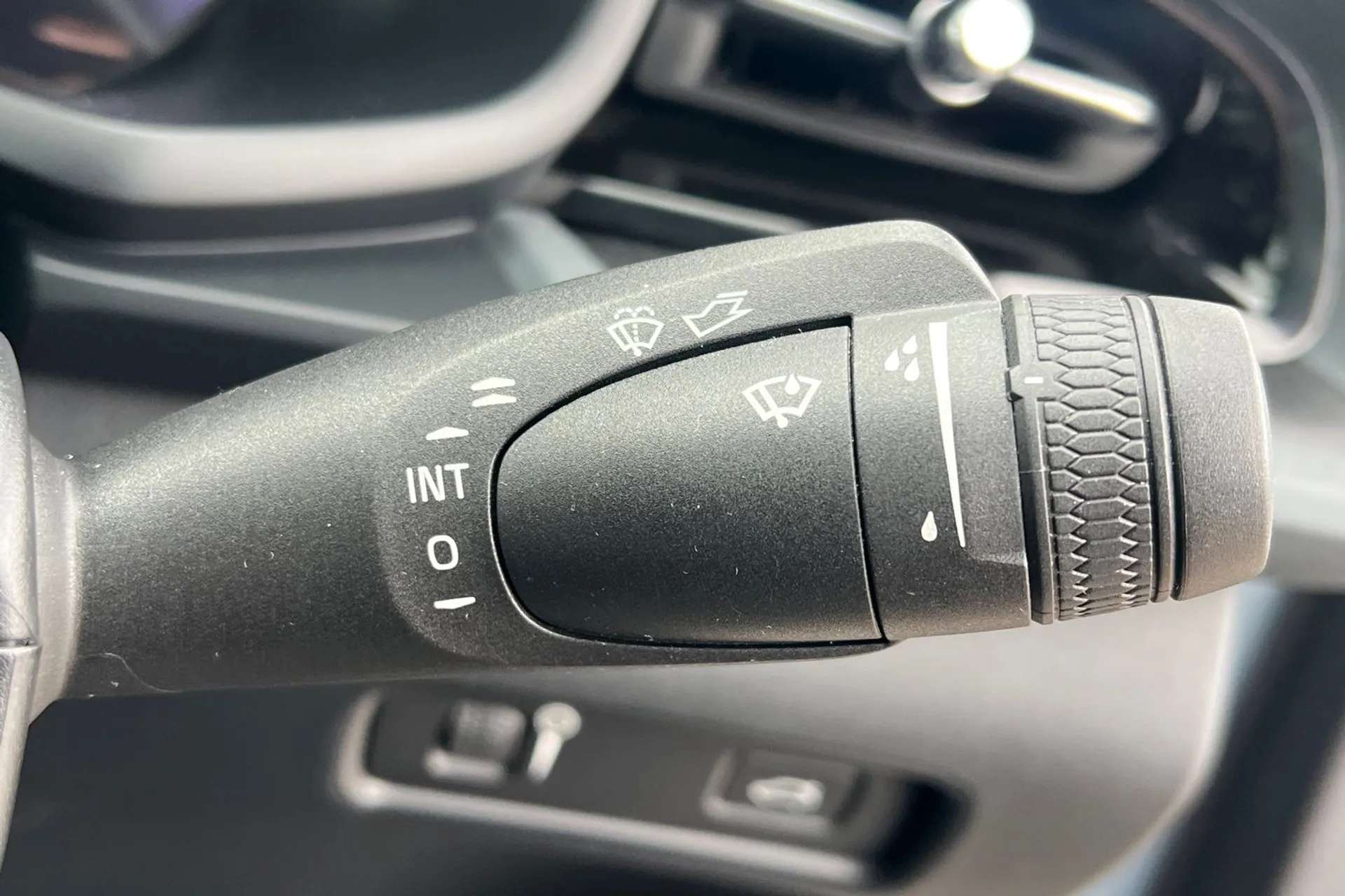 2020 POLESTAR 2 2020 POLESTAR 2