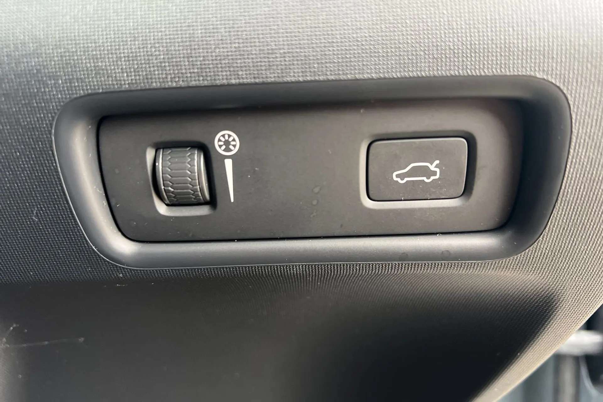 2020 POLESTAR 2 2020 POLESTAR 2