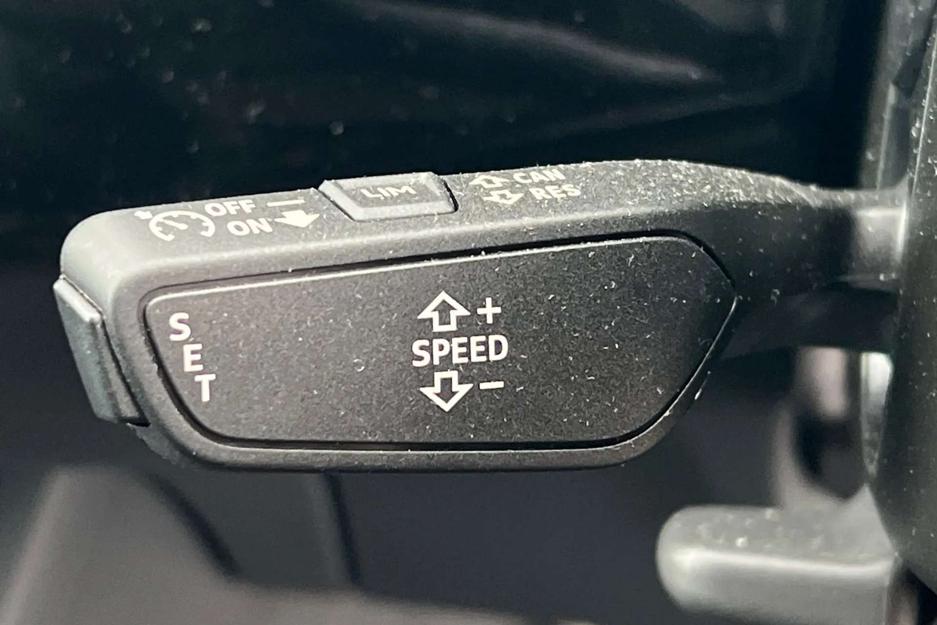 2023 AUDI A4 2023 AUDI A4