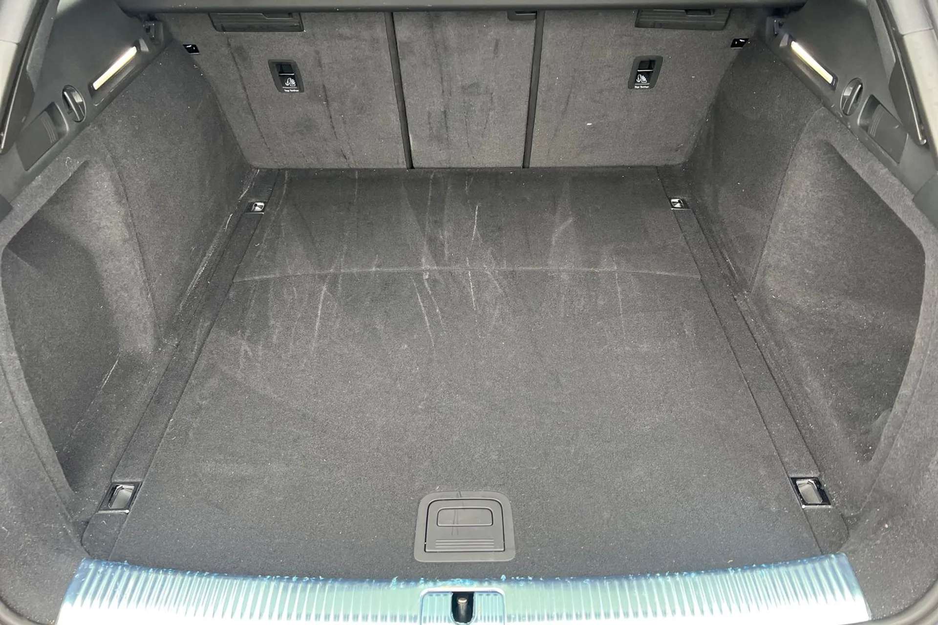 2023 AUDI A4 2023 AUDI A4