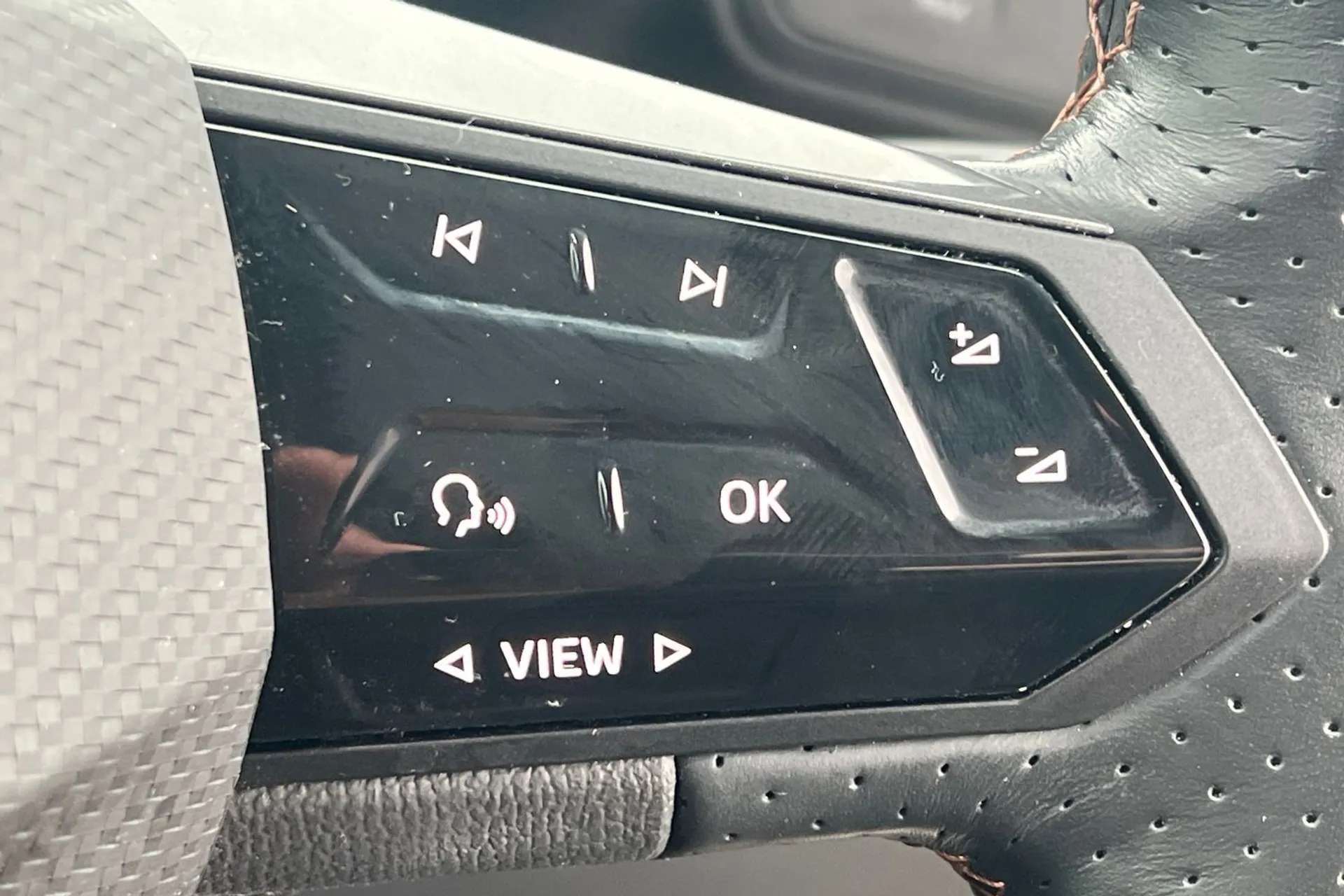 2023 CUPRA BORN 2023 CUPRA BORN