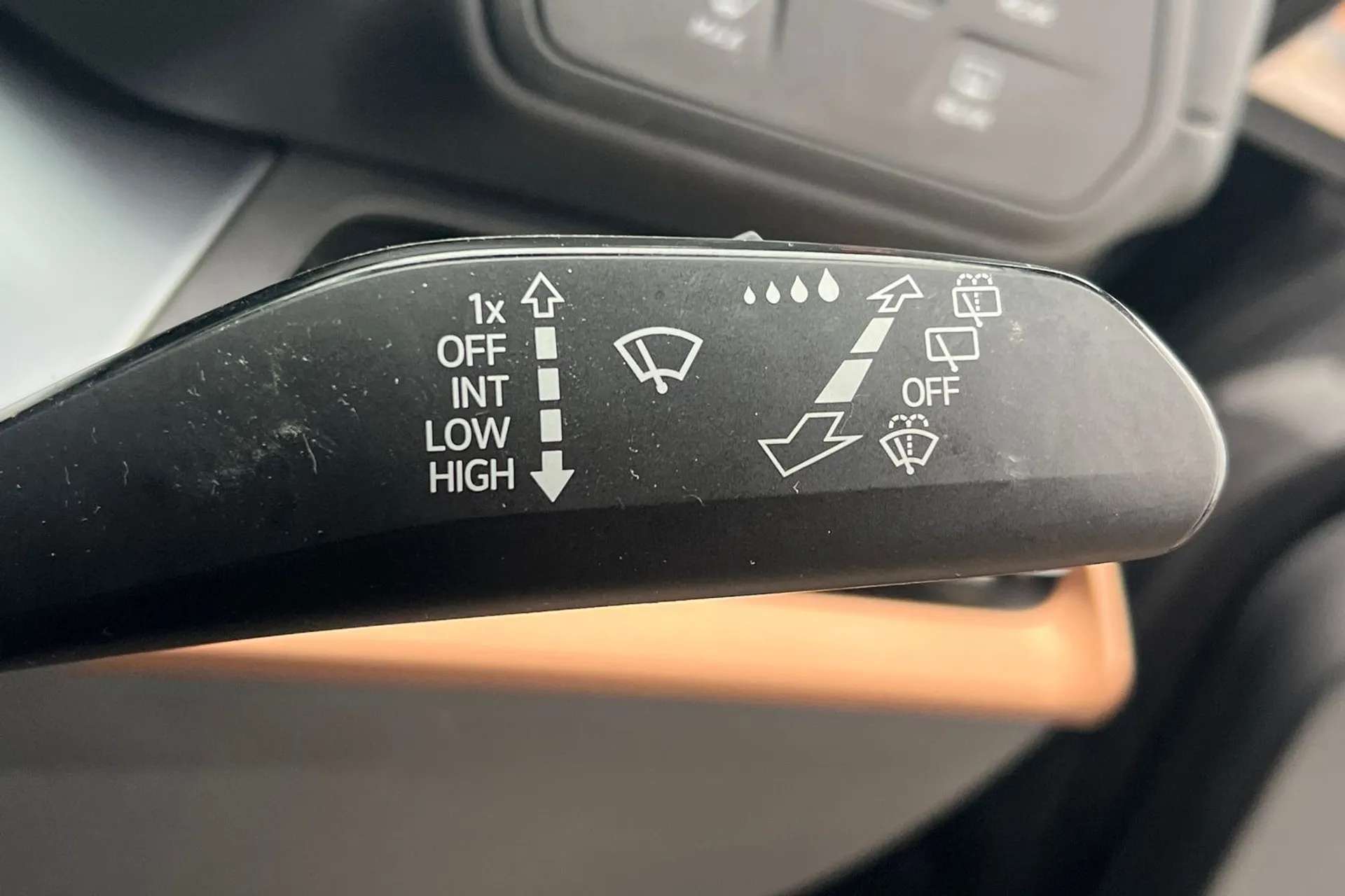 2023 CUPRA BORN 2023 CUPRA BORN