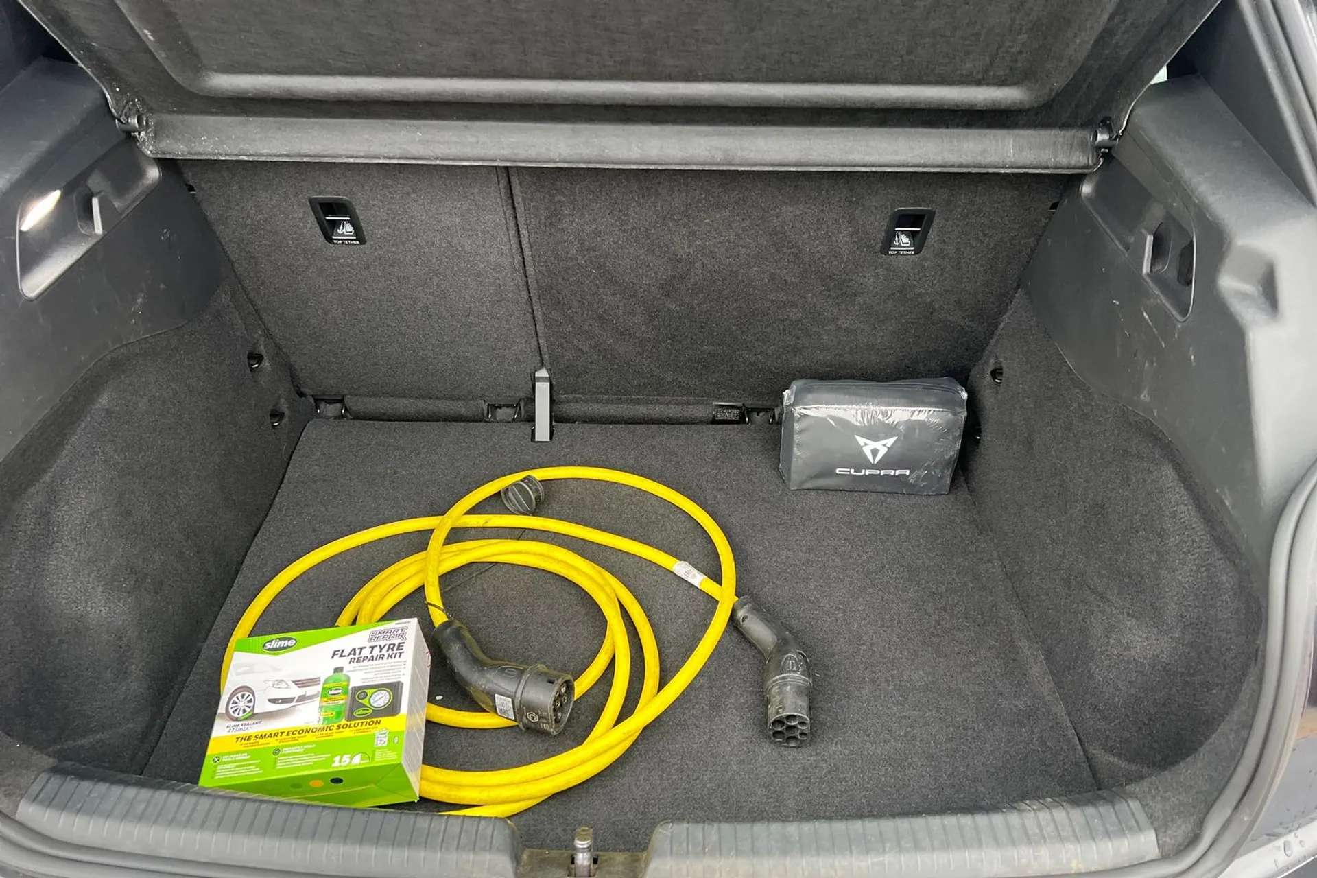 2023 CUPRA BORN 2023 CUPRA BORN