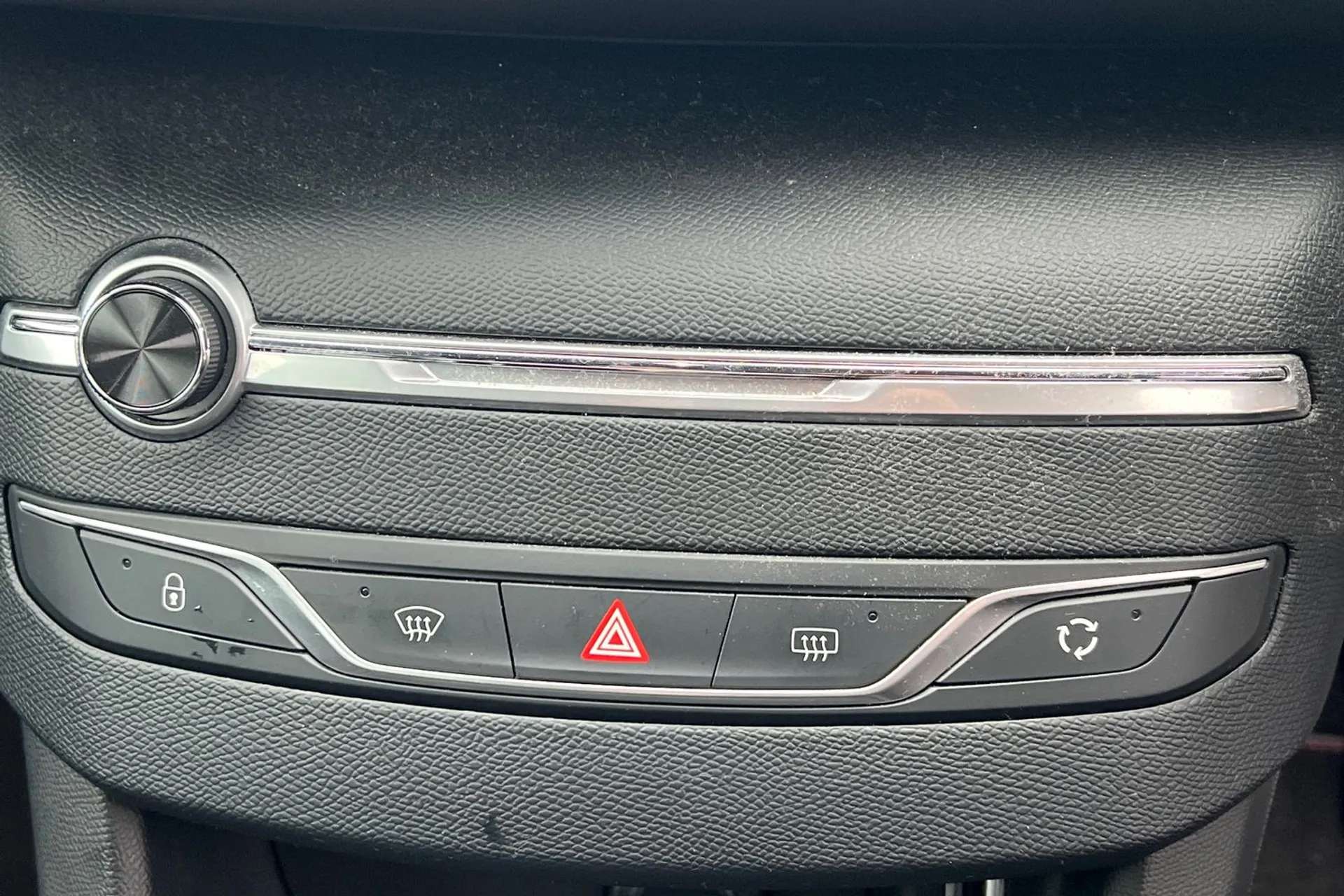 2019 PEUGEOT 308 2019 PEUGEOT 308