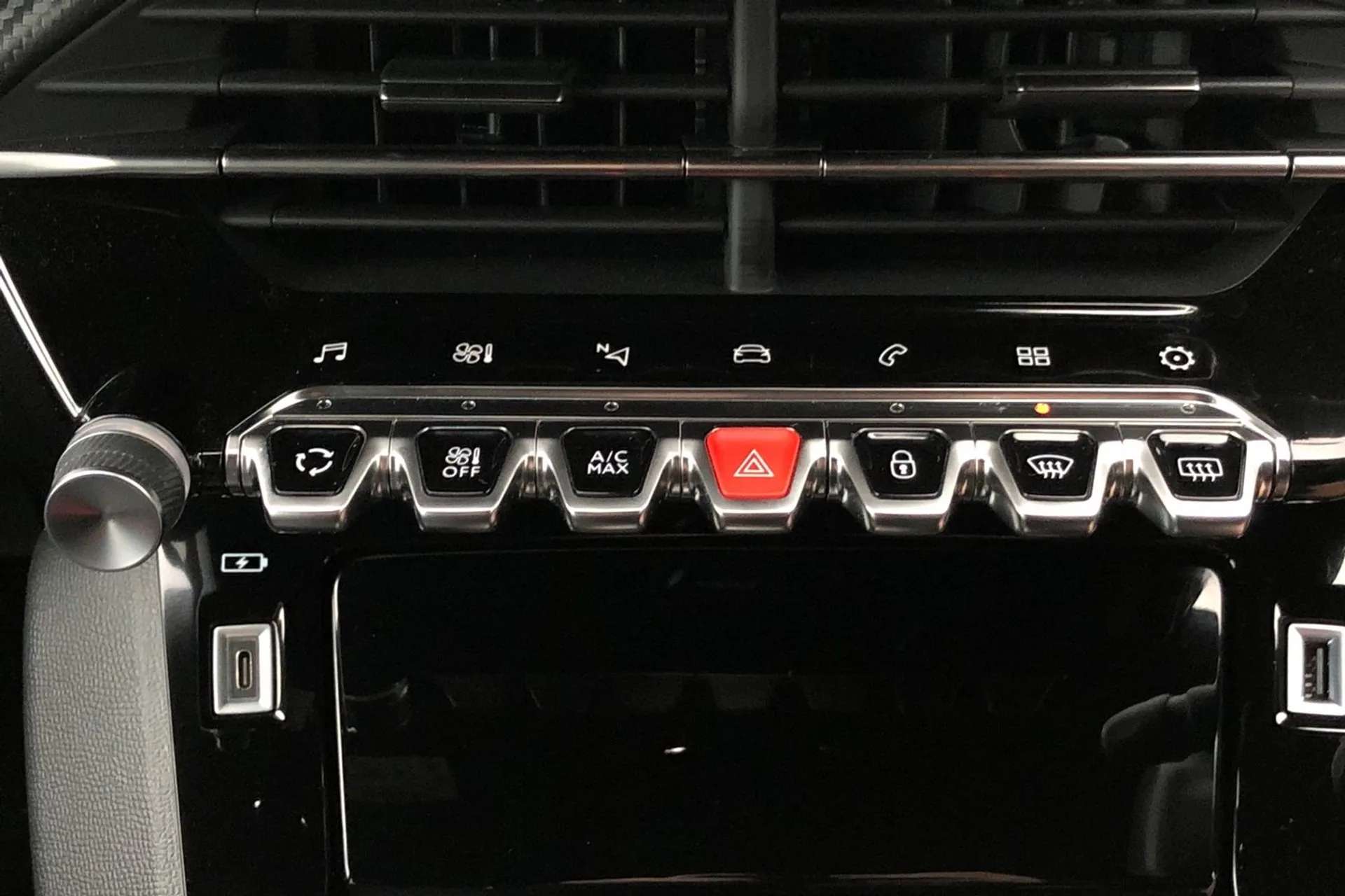 2022 PEUGEOT 208 2022 PEUGEOT 208