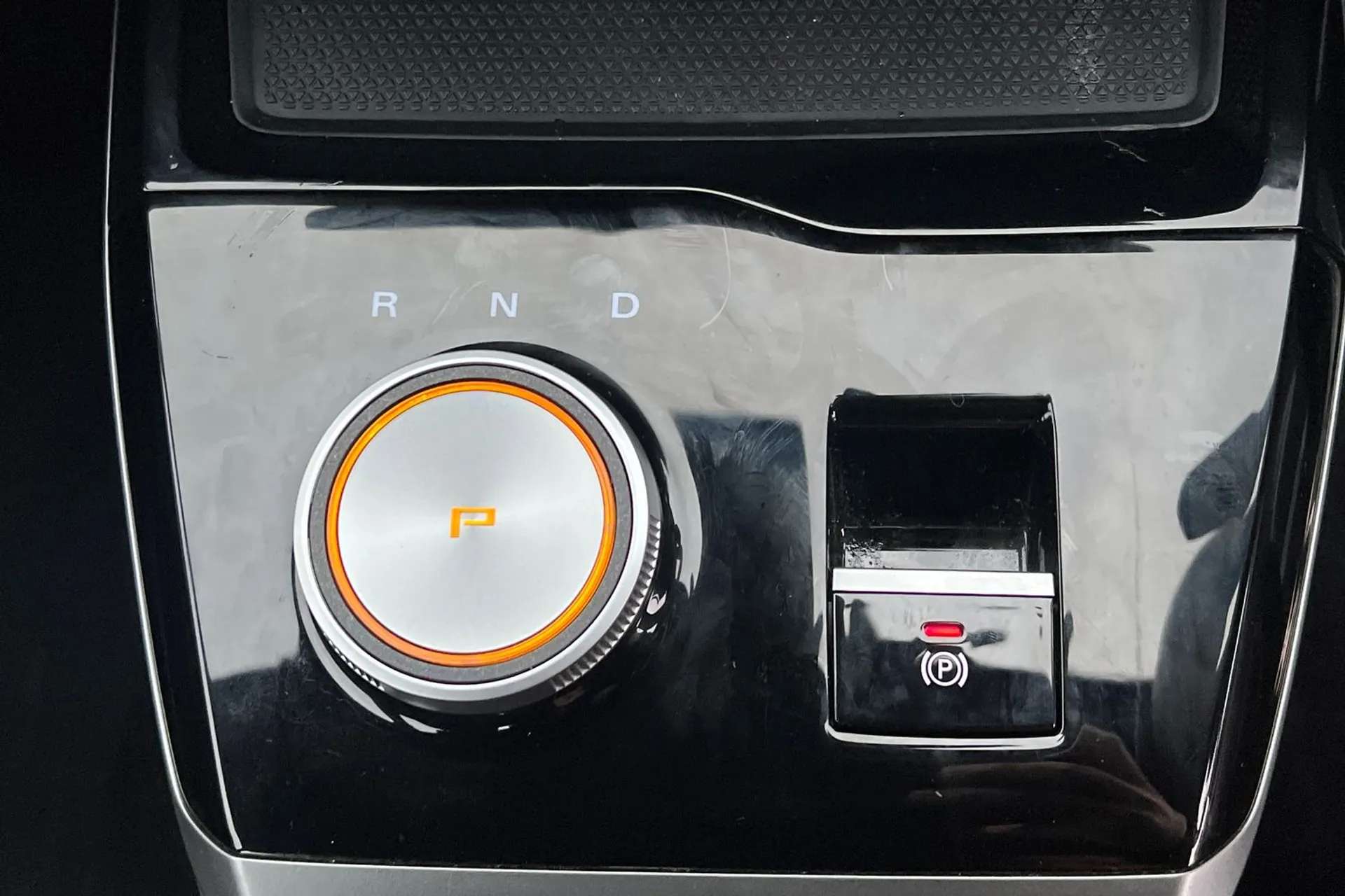 2024 MG MOTOR UK MG4 2024 MG MOTOR UK MG4