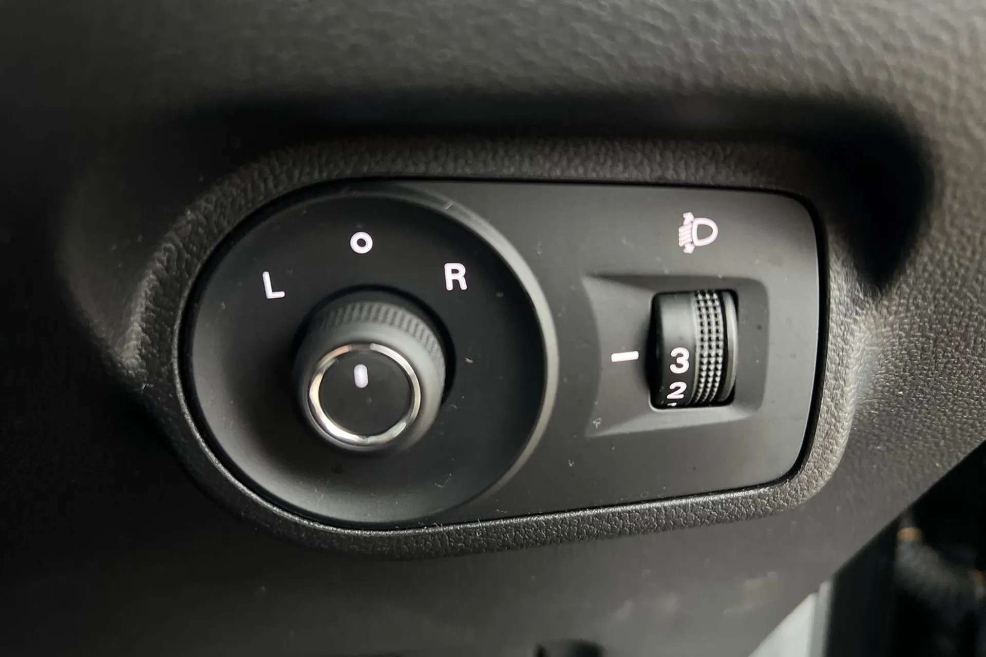 2024 MG MOTOR UK MG4 2024 MG MOTOR UK MG4