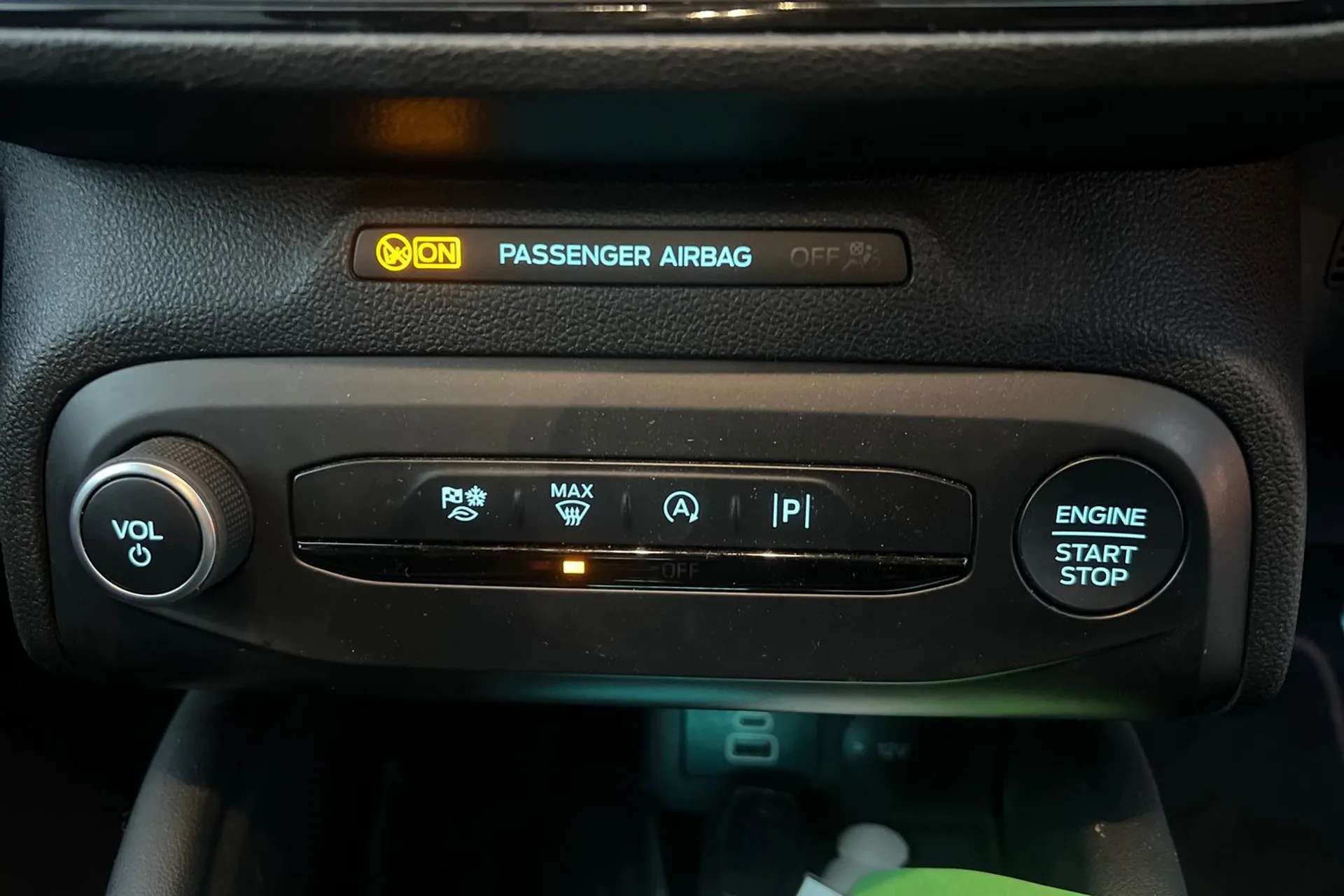 2022 FORD FOCUS 2022 FORD FOCUS