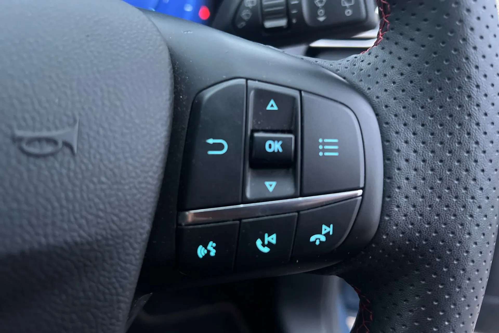 2022 FORD FOCUS 2022 FORD FOCUS