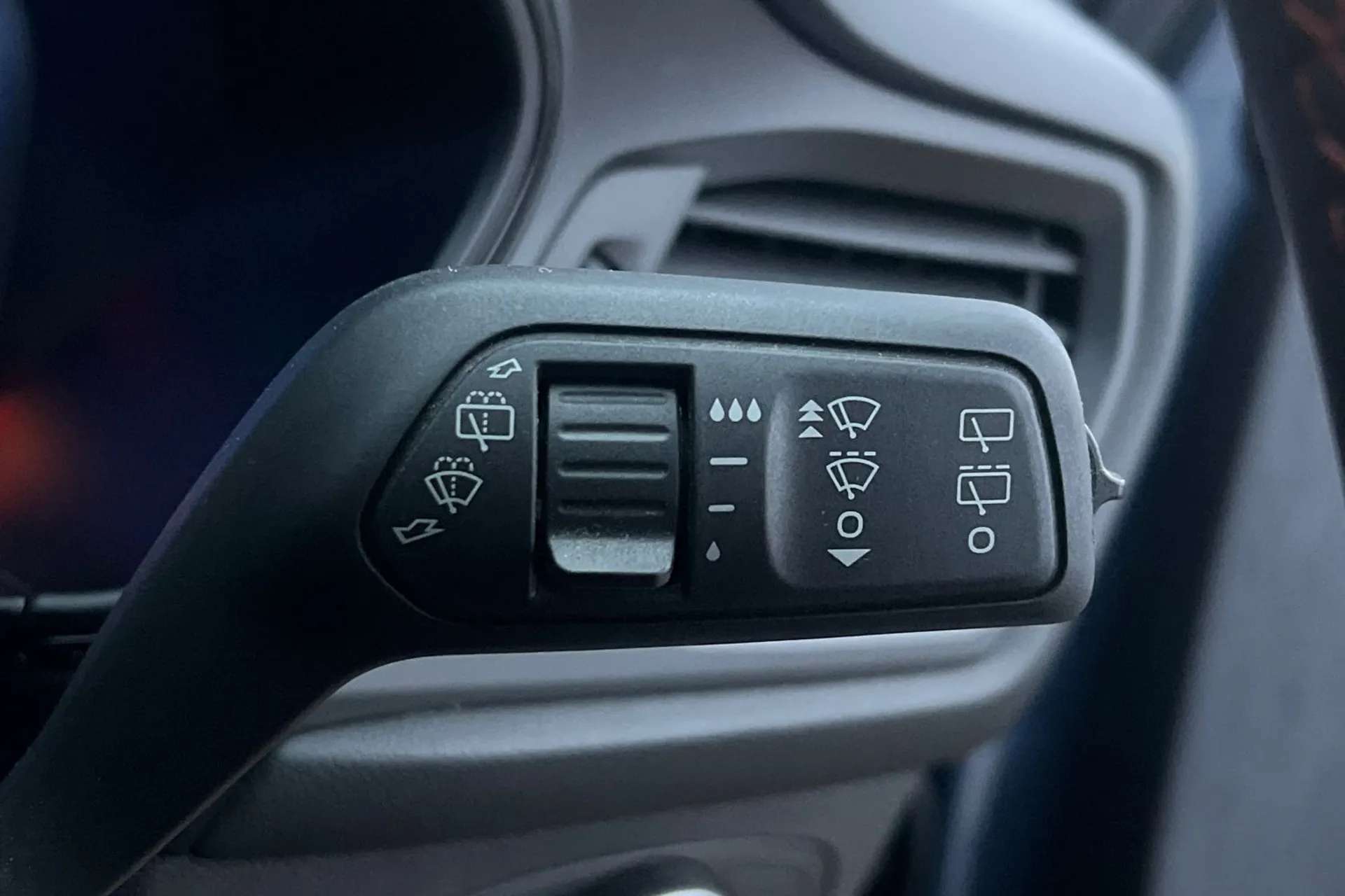 2022 FORD FOCUS 2022 FORD FOCUS