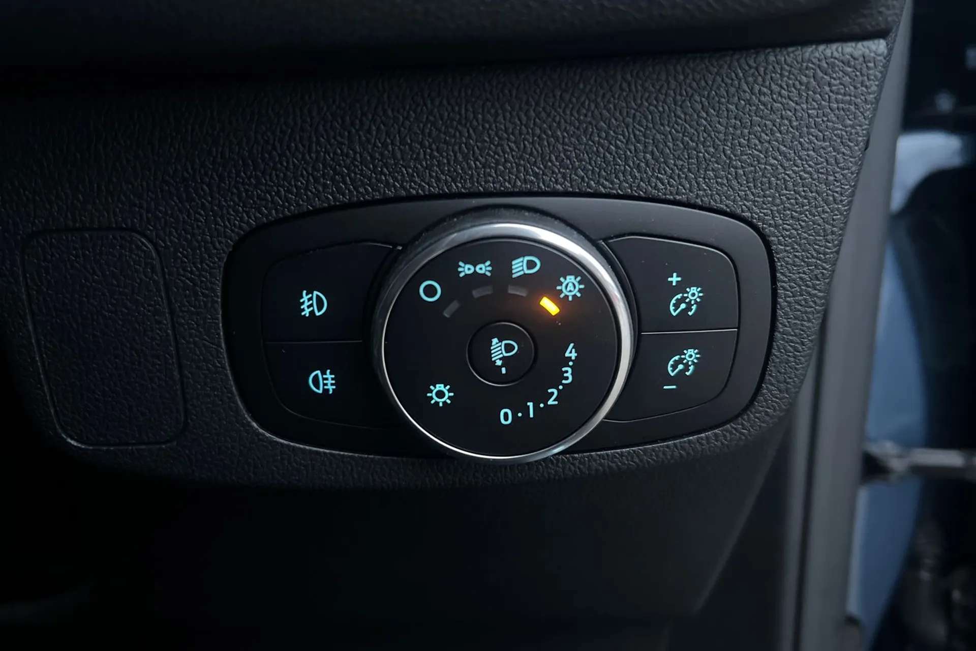 2022 FORD FOCUS 2022 FORD FOCUS