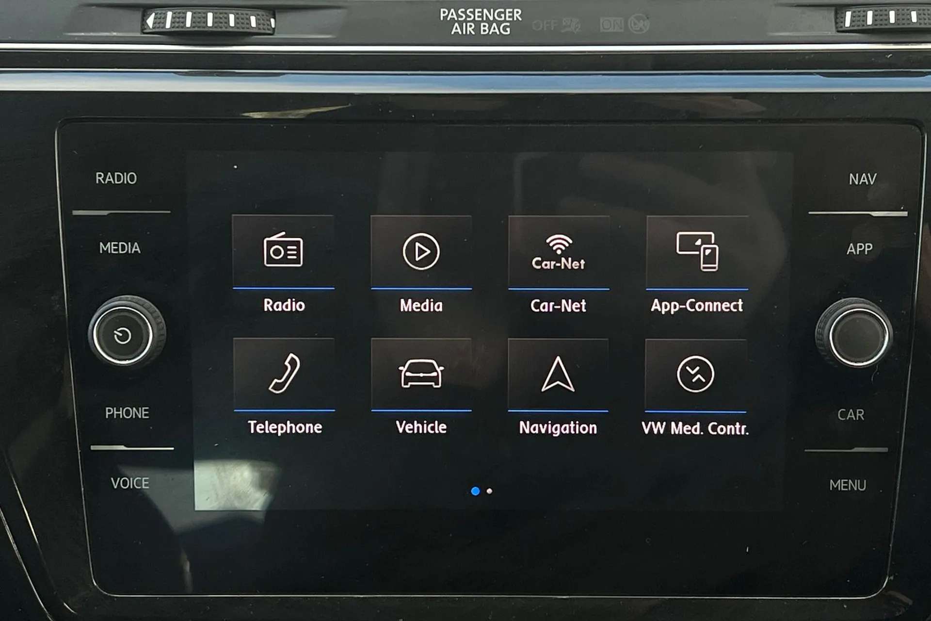 2017 VOLKSWAGEN TOURAN 2017 VOLKSWAGEN TOURAN