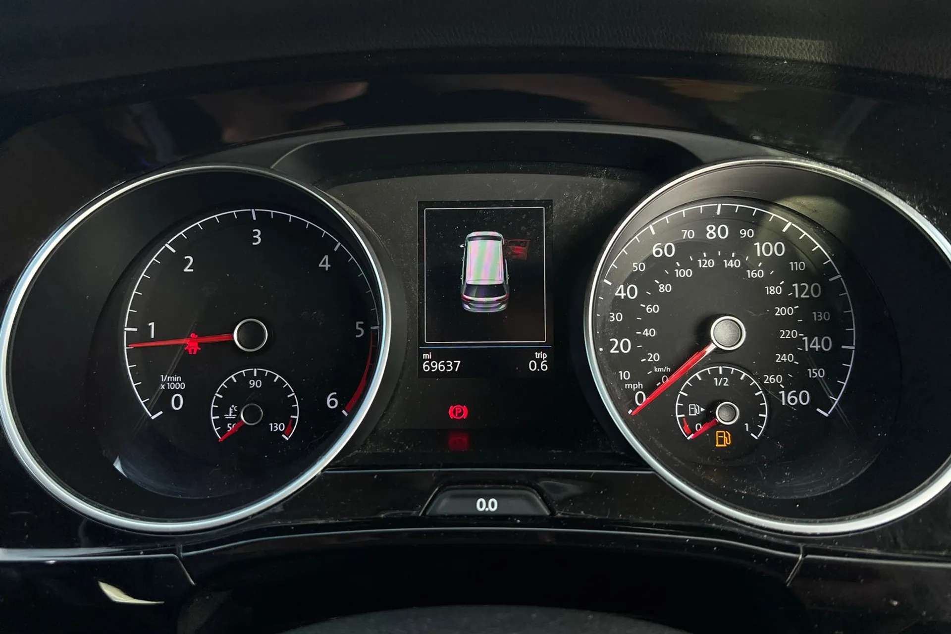 2017 VOLKSWAGEN TOURAN 2017 VOLKSWAGEN TOURAN