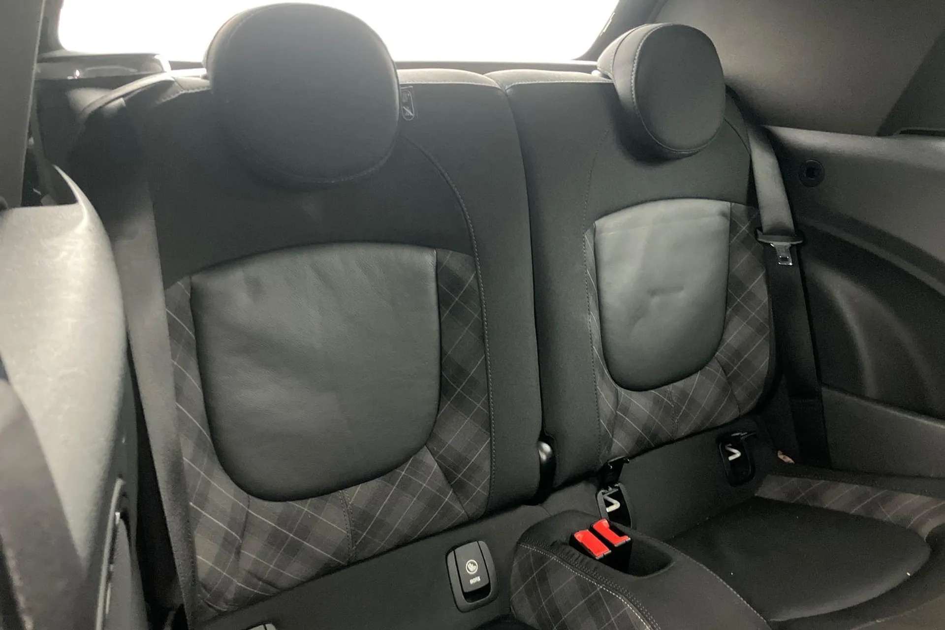 2017 MINI CONVERTIBLE 2017 MINI CONVERTIBLE