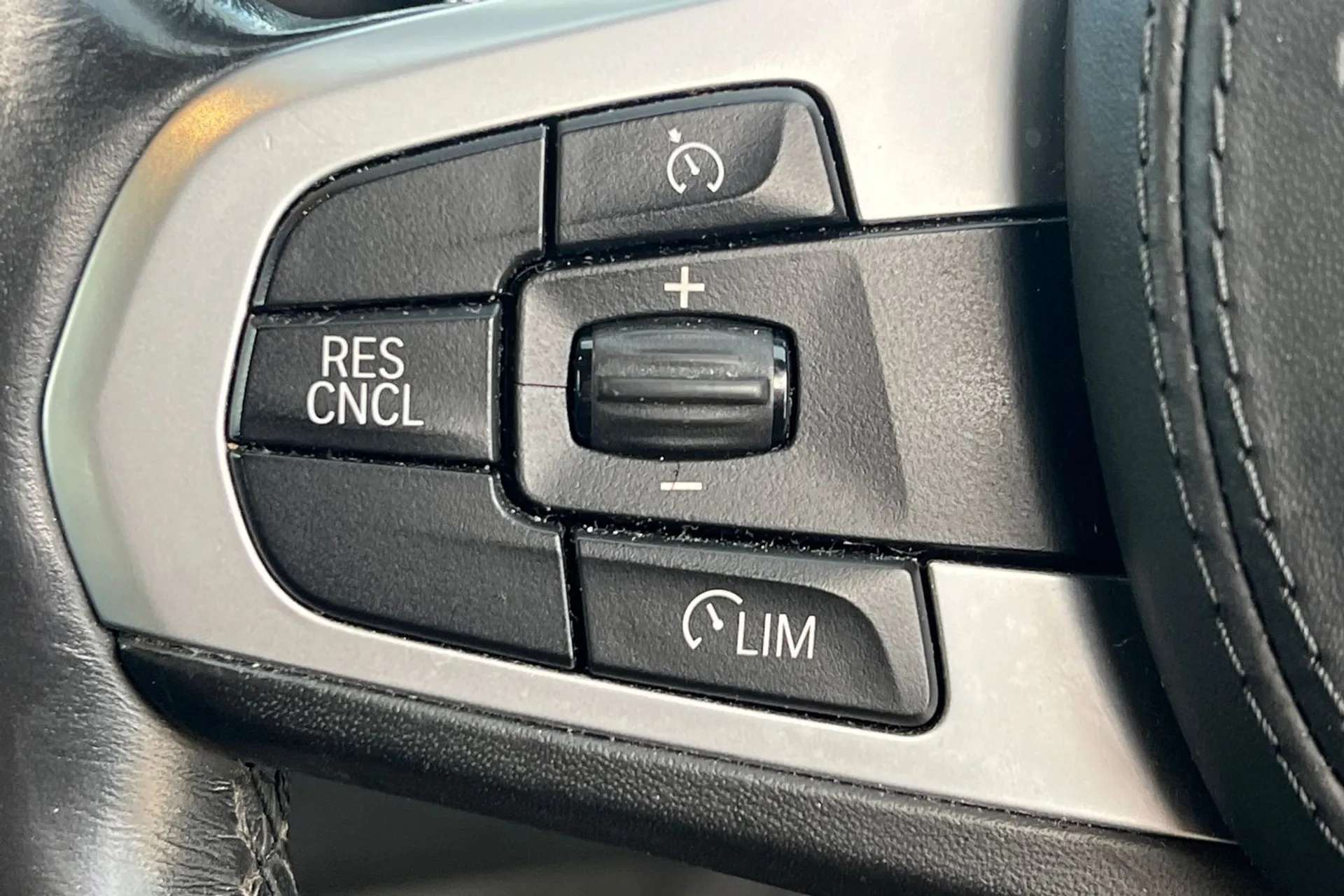 2019 BMW 5 SERIES 2019 BMW 5 SERIES