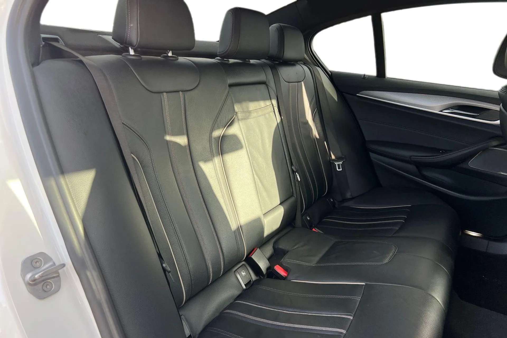 2019 BMW 5 SERIES 2019 BMW 5 SERIES