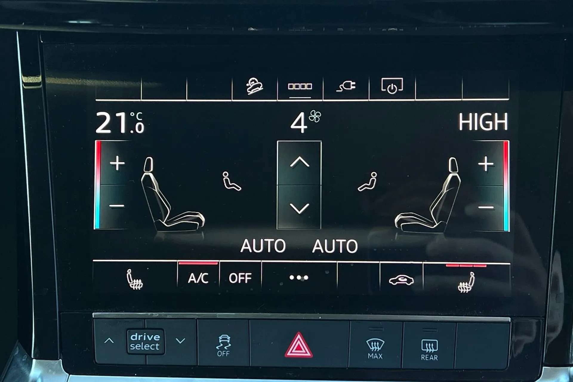 2020 AUDI E-TRON 2020 AUDI E-TRON