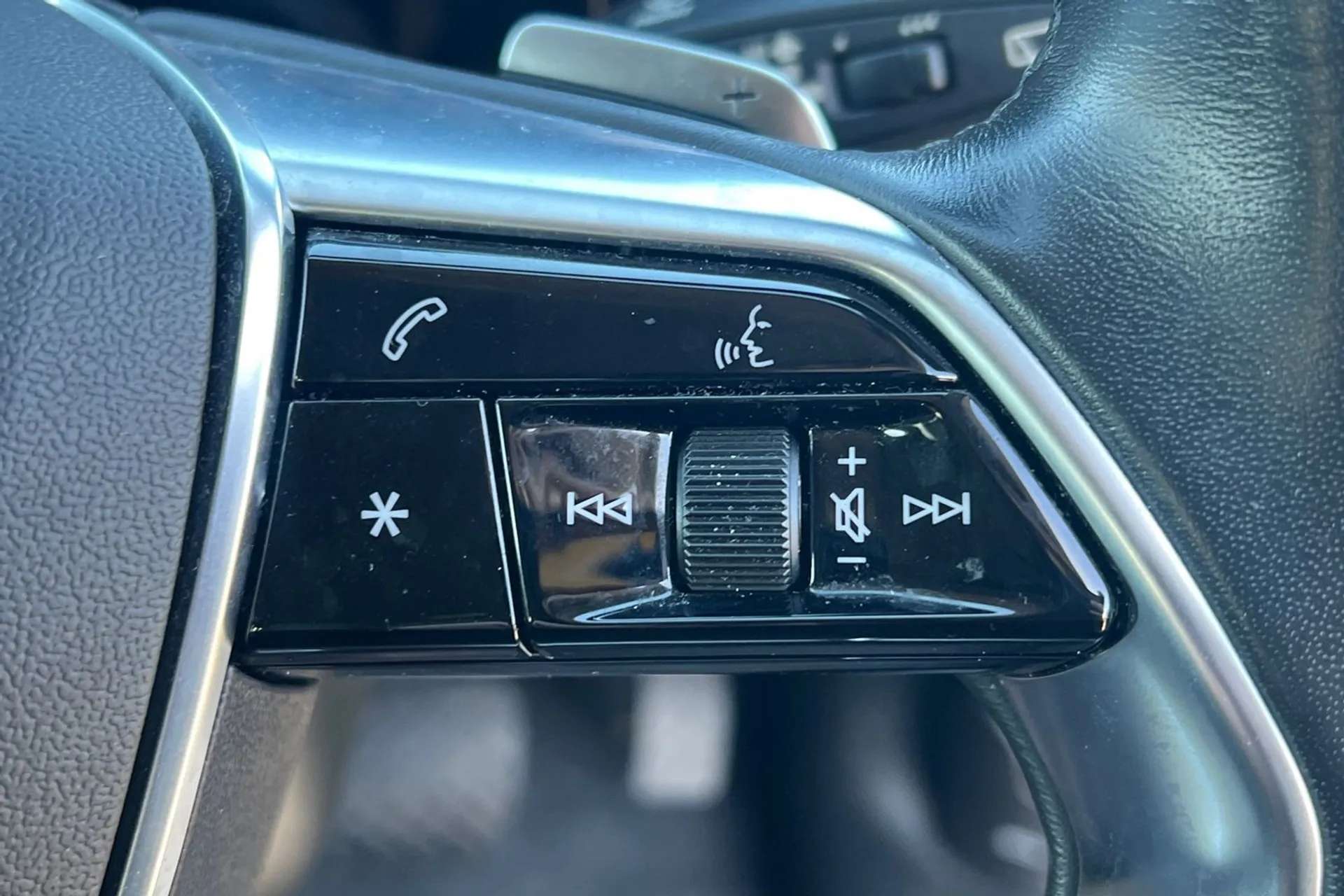 2020 AUDI E-TRON 2020 AUDI E-TRON