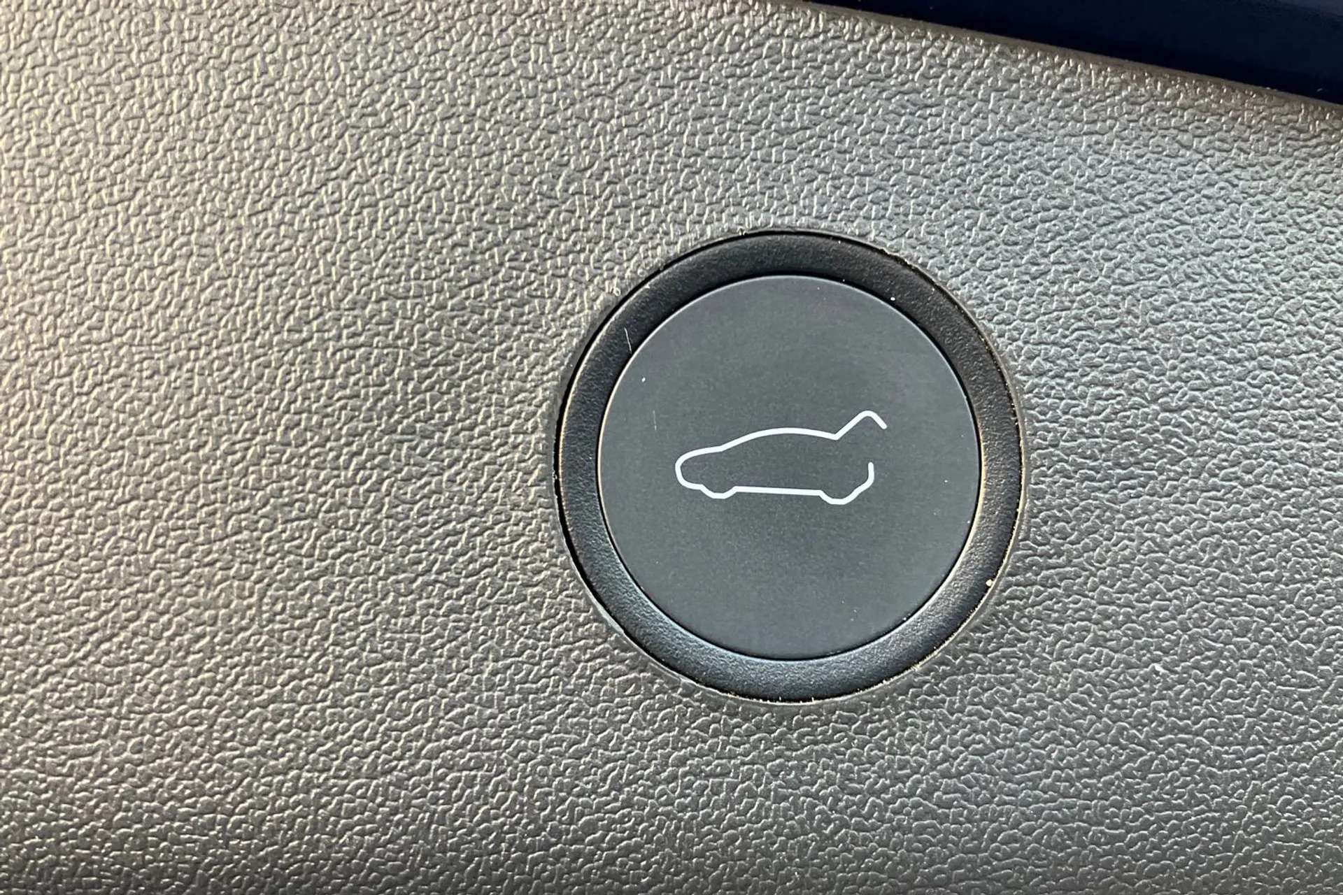 2020 TESLA MODEL 3 2020 TESLA MODEL 3