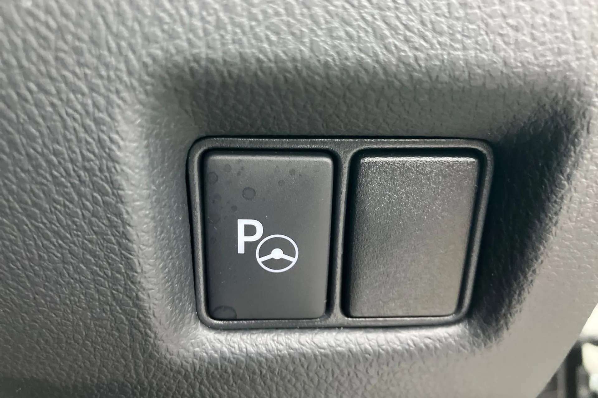 2021 TOYOTA C-HR 2021 TOYOTA C-HR