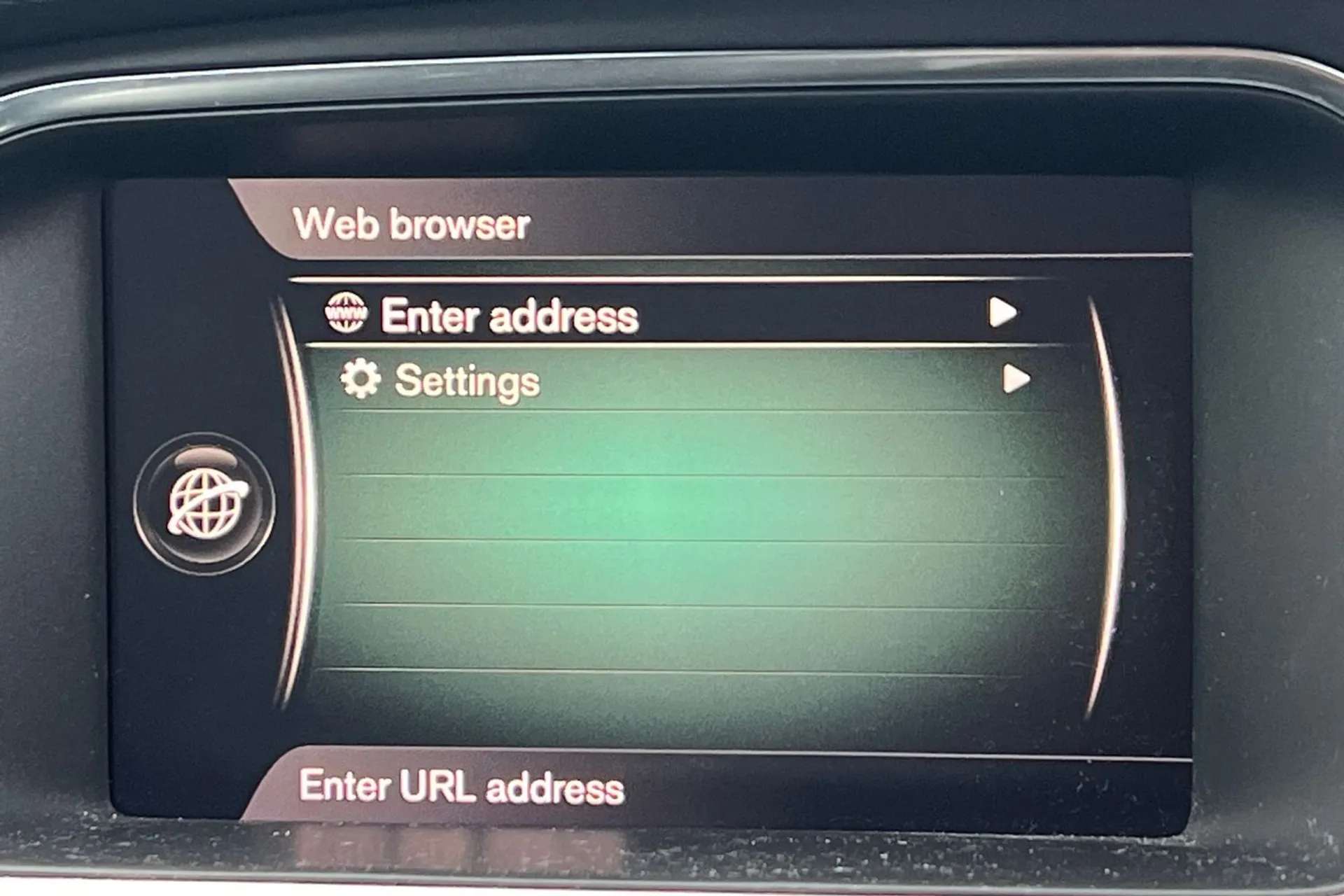 2018 VOLVO V40 2018 VOLVO V40