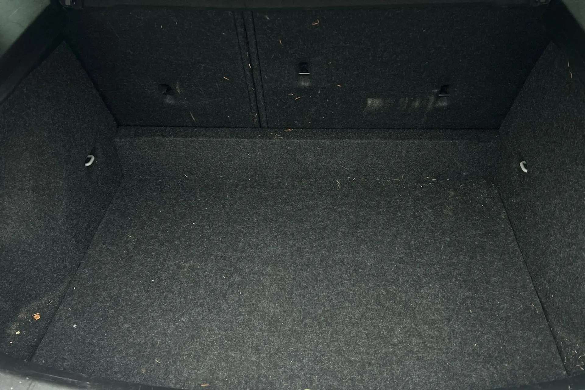 2018 VOLVO V40 2018 VOLVO V40