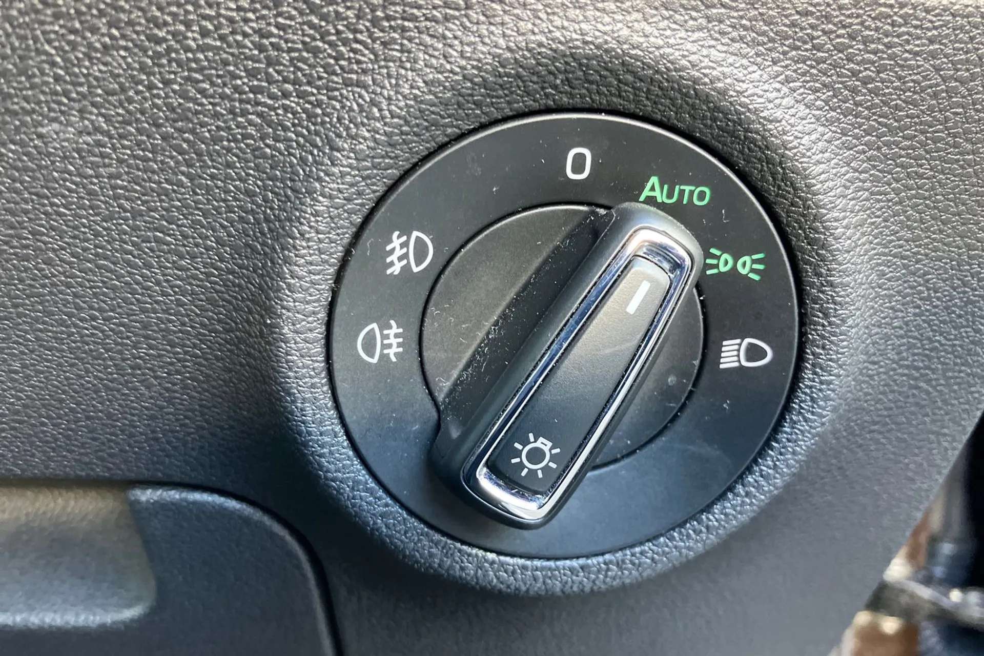 2018 SKODA KAROQ 2018 SKODA KAROQ