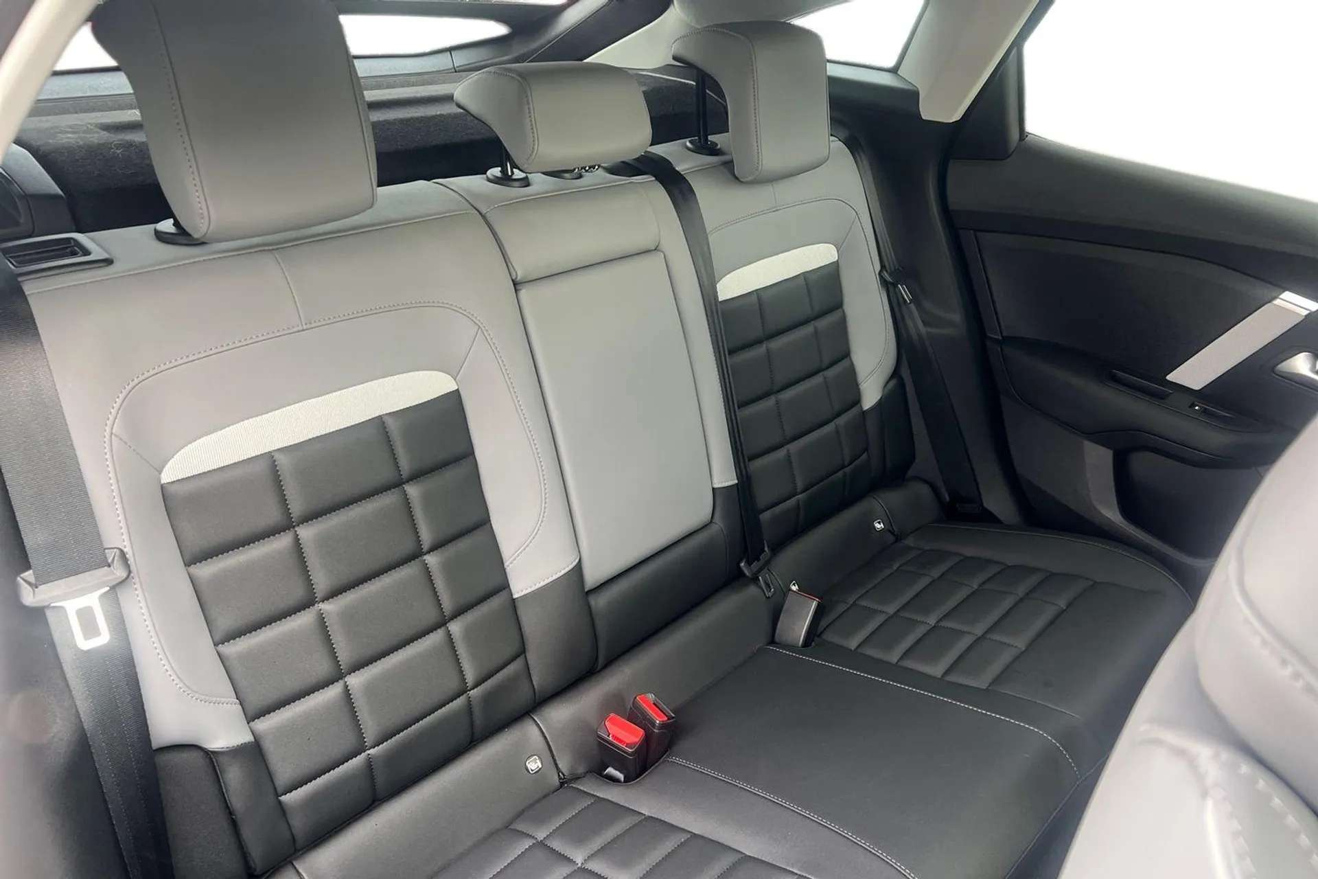 2025 CITROEN C4 2025 CITROEN C4