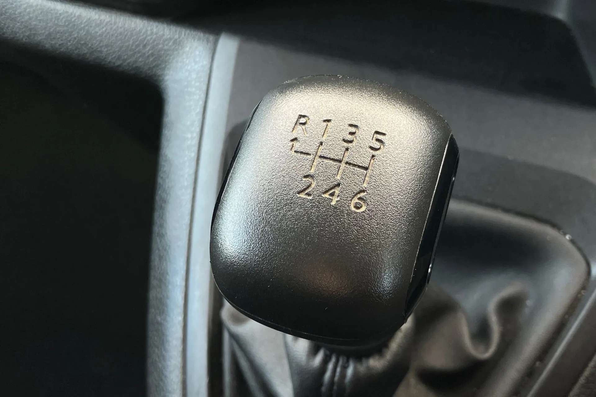 2020 PEUGEOT TRAVELLER 2020 PEUGEOT TRAVELLER