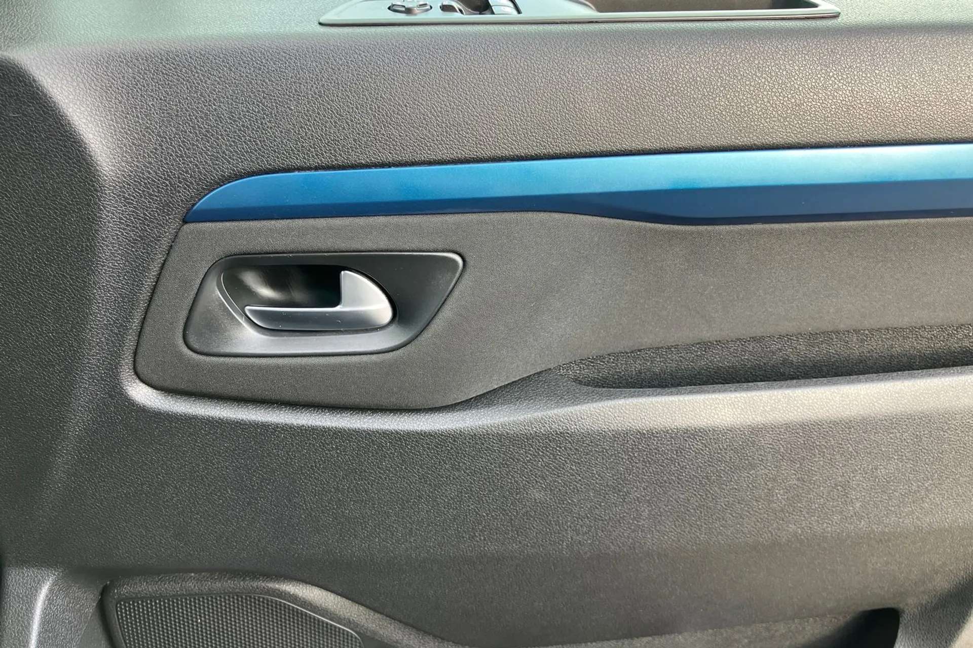 2020 PEUGEOT TRAVELLER 2020 PEUGEOT TRAVELLER